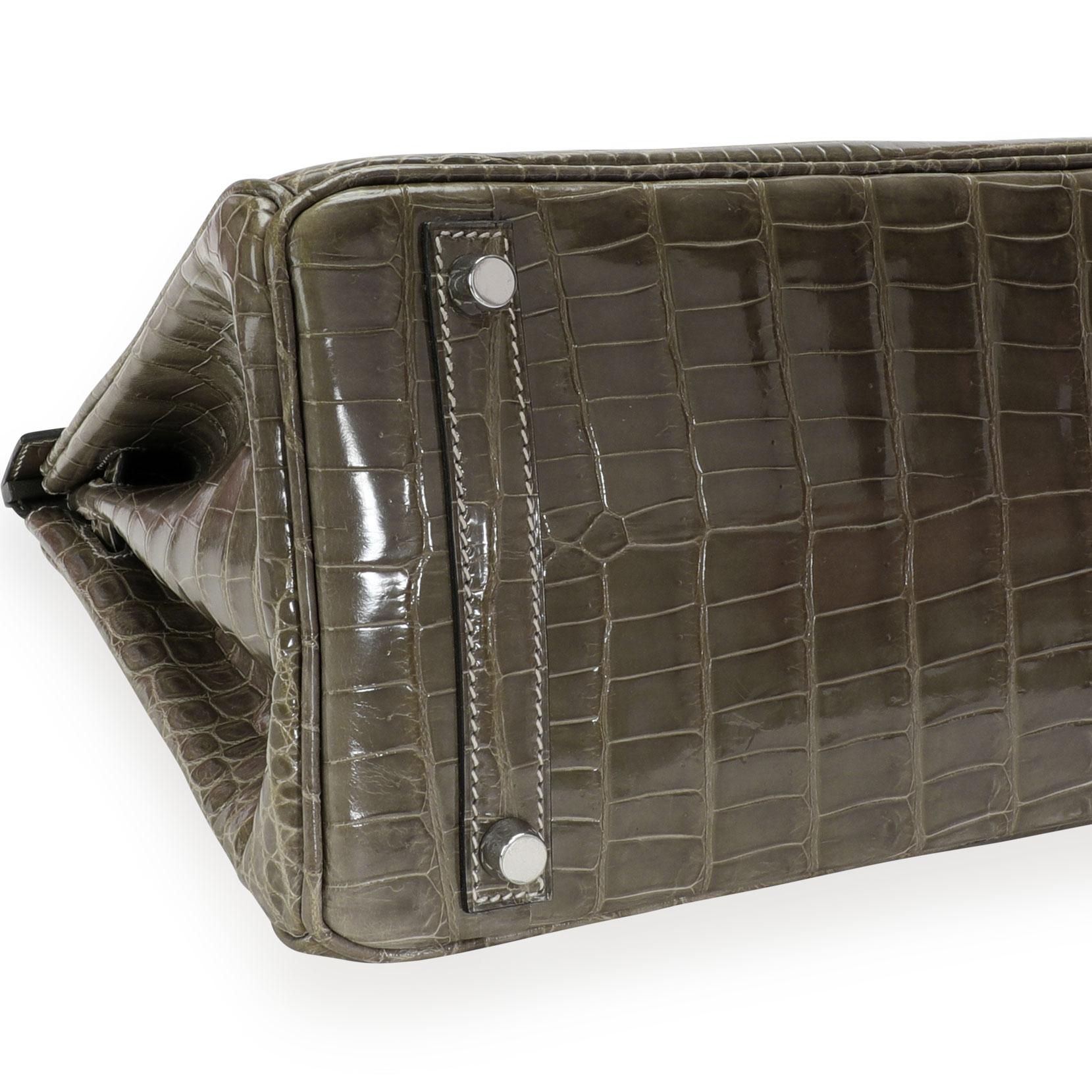 Hermès Gris Tourterelle Glänzend Niloticus Krokodil Birkin 30 PHW im Zustand „Hervorragend“ in New York, NY