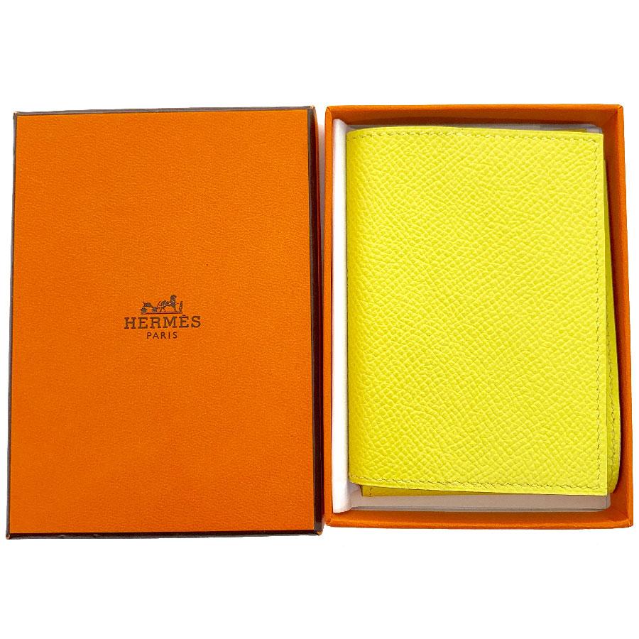 HERMES Guernesey 3CC Card Holder in Yellow Grained Leather 4