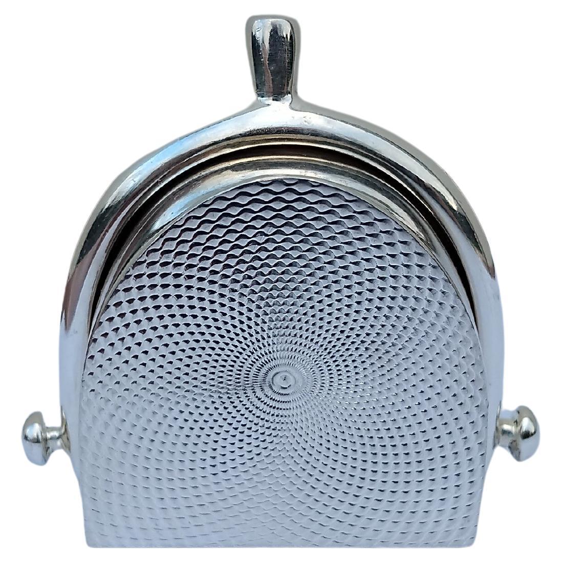 Rare Authentic Hermès Pill Box

In shape of a spur

Vintage Item

Nicely decorated with the 