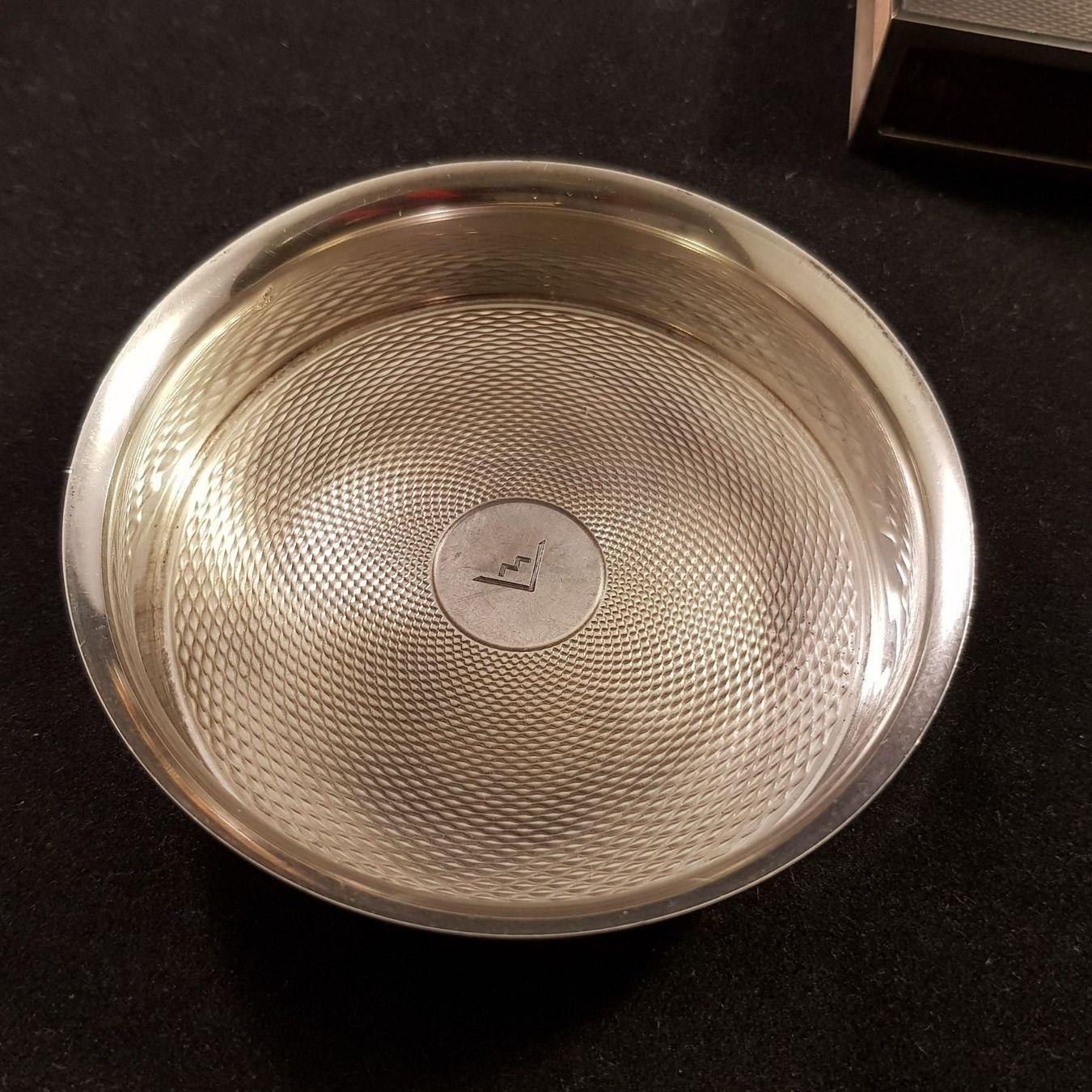 Fin du 20e siècle Ensemble de fumeurs Hermès Guilloche fabriqué par la Maison Ravinet d'Enfert