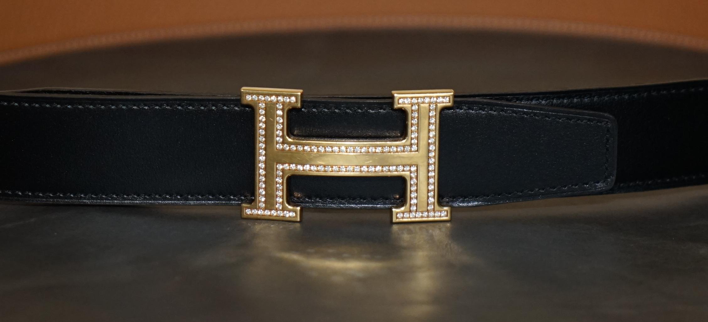 Contemporary HERMES H 18CT GOLD & DIAMOND EXTRA LARGE BELT BUCKLE ON REVERSIBLE LEATHER BELt For Sale