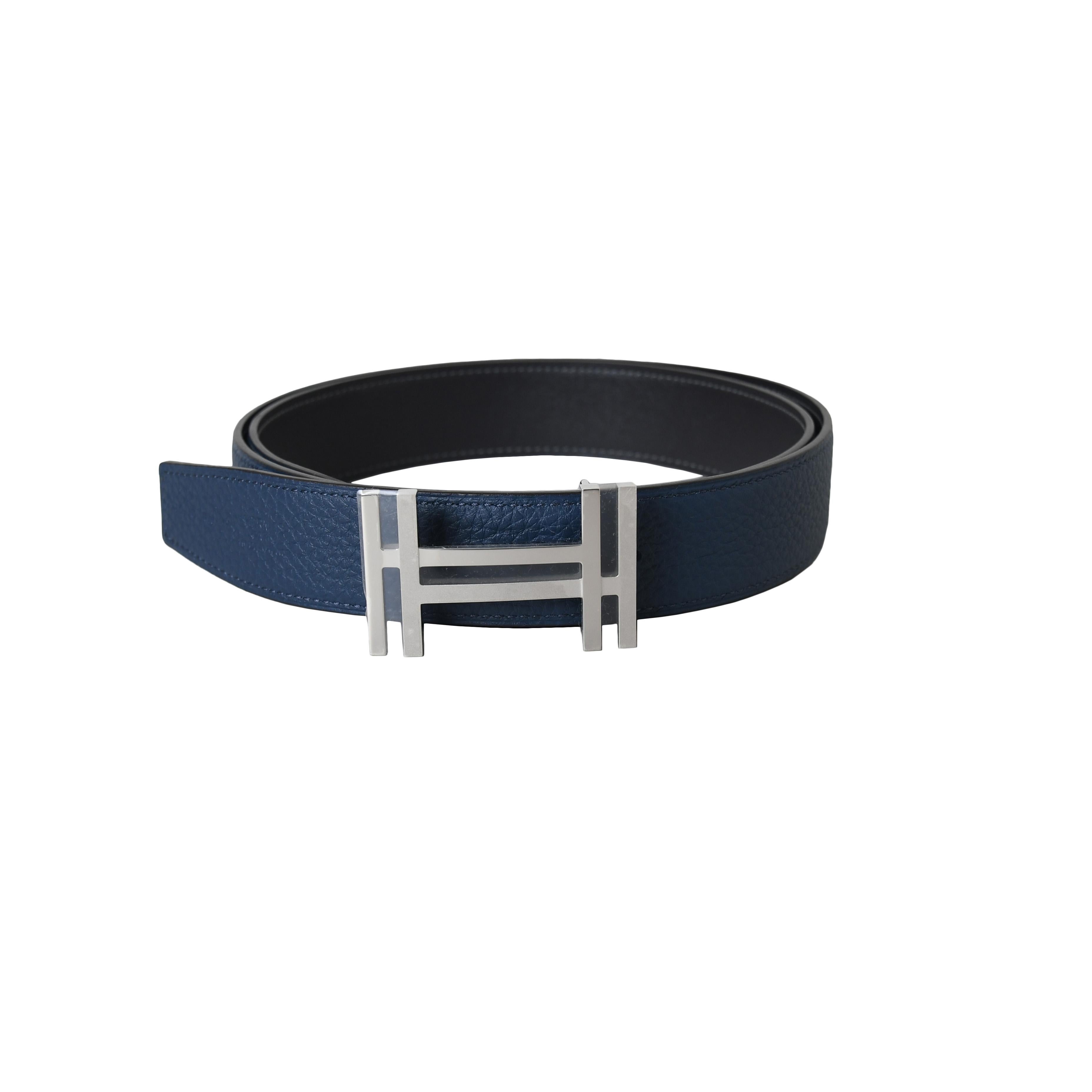 Hermes H Au Carre Belt Buckle & Reversible Leather Strap Silver Blue Black

Condition: 100% Brand New

Accompanied by: This item comes with all accessories

Do not hesitate if you have any questions, we will be glad to help. 

Only ONE available.