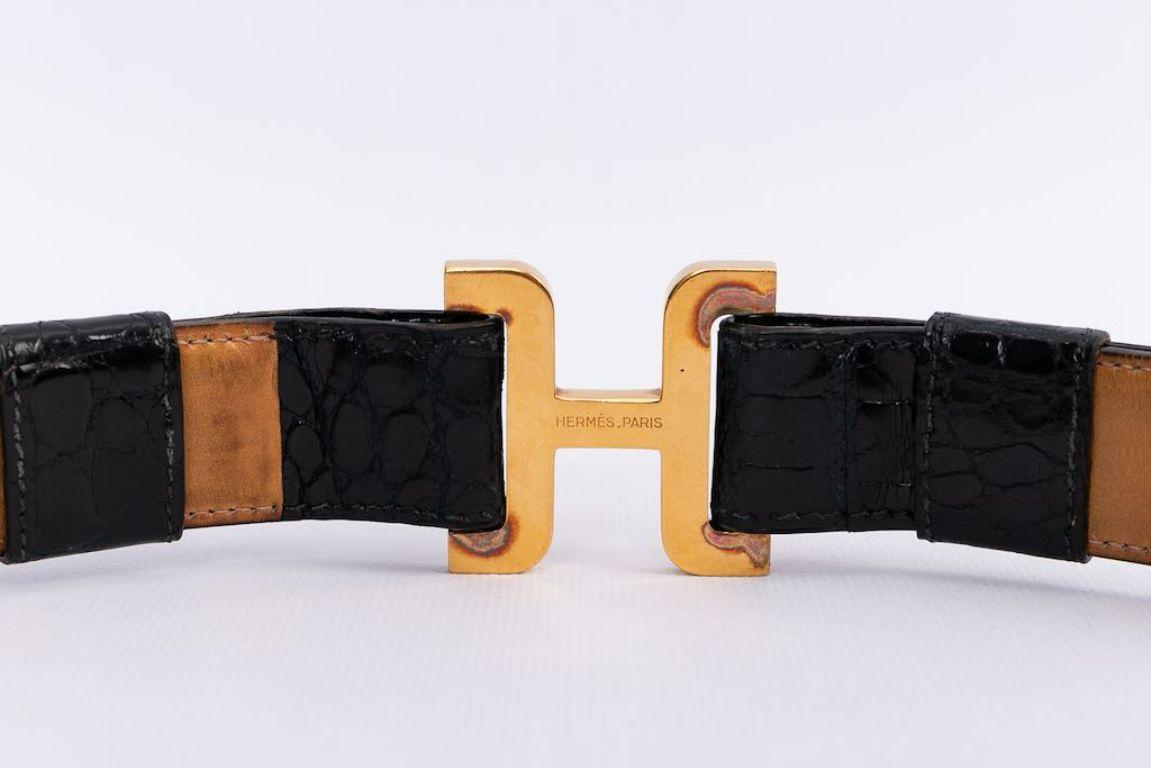 Hermes H Buckle Belt in Black Crocodile and Gilded Metal For Sale 2