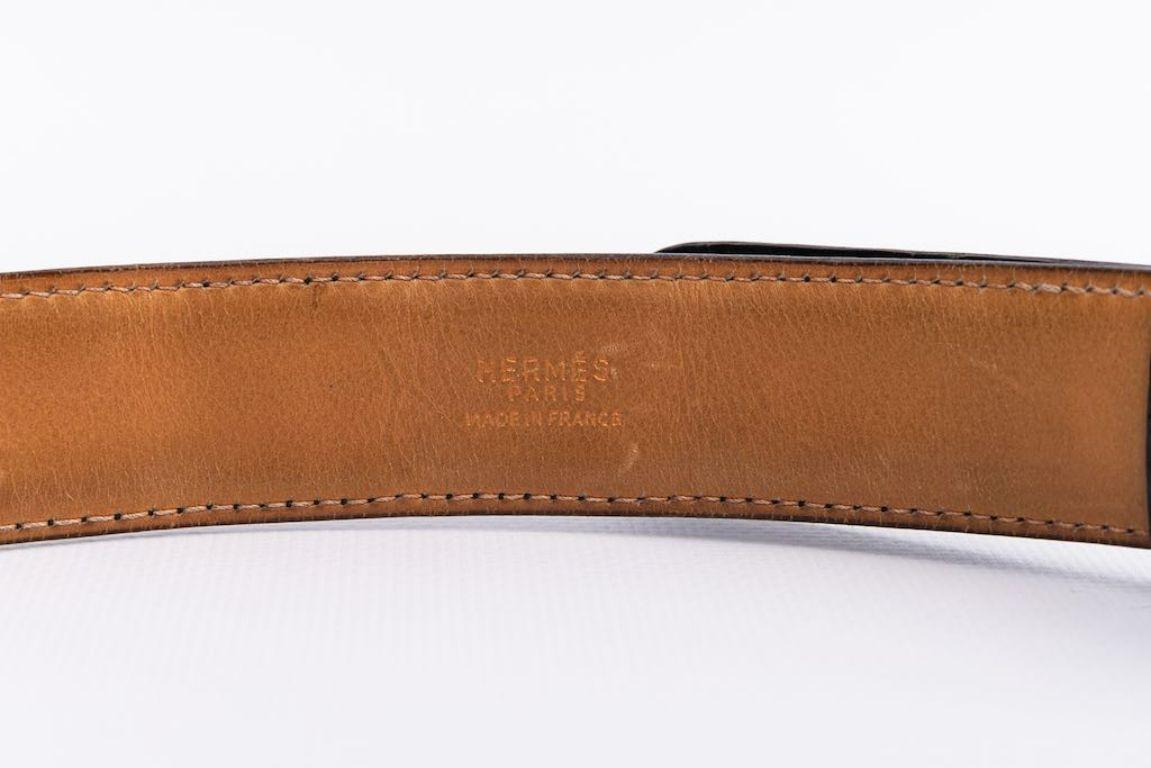 Hermes H Buckle Belt in Black Crocodile and Gilded Metal For Sale 3