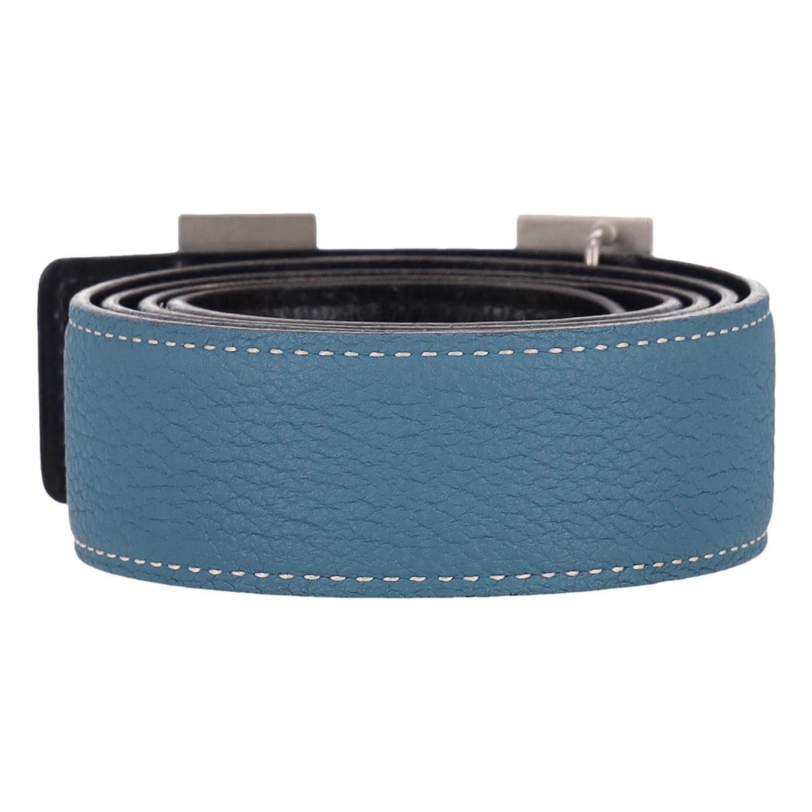 Hermes 'H' Buckle Togo Calfskin Reversible Belt en vente 1