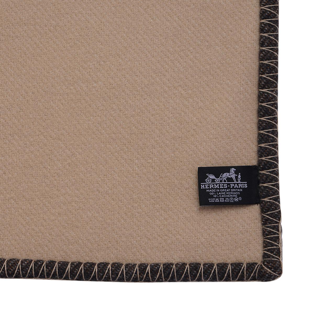 Hermes H Casaque Blanket Carbone / Ecru Limited Edition For Sale 1