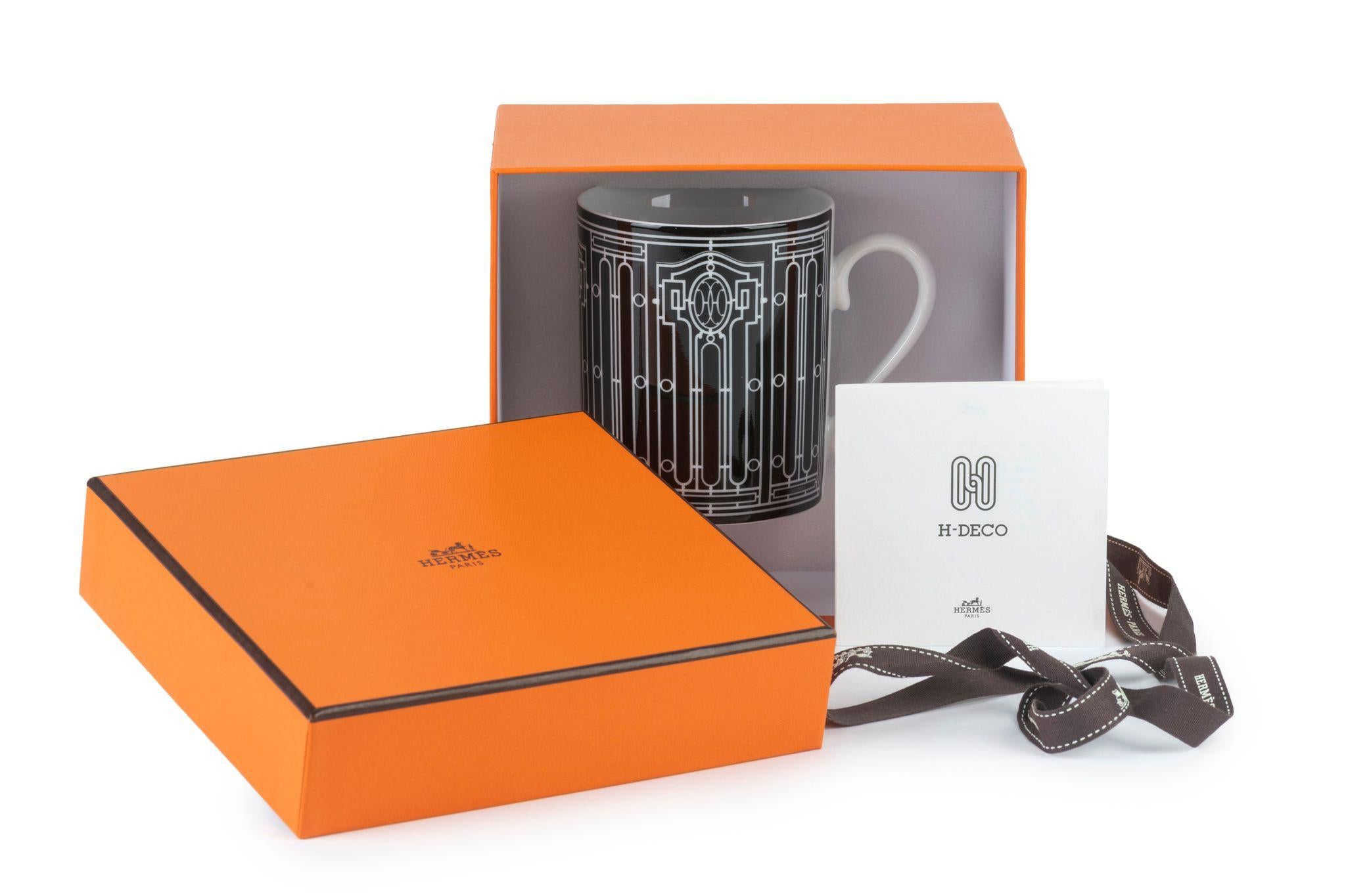 Hermès H Deco Becher Neu In Box für Damen oder Herren im Angebot