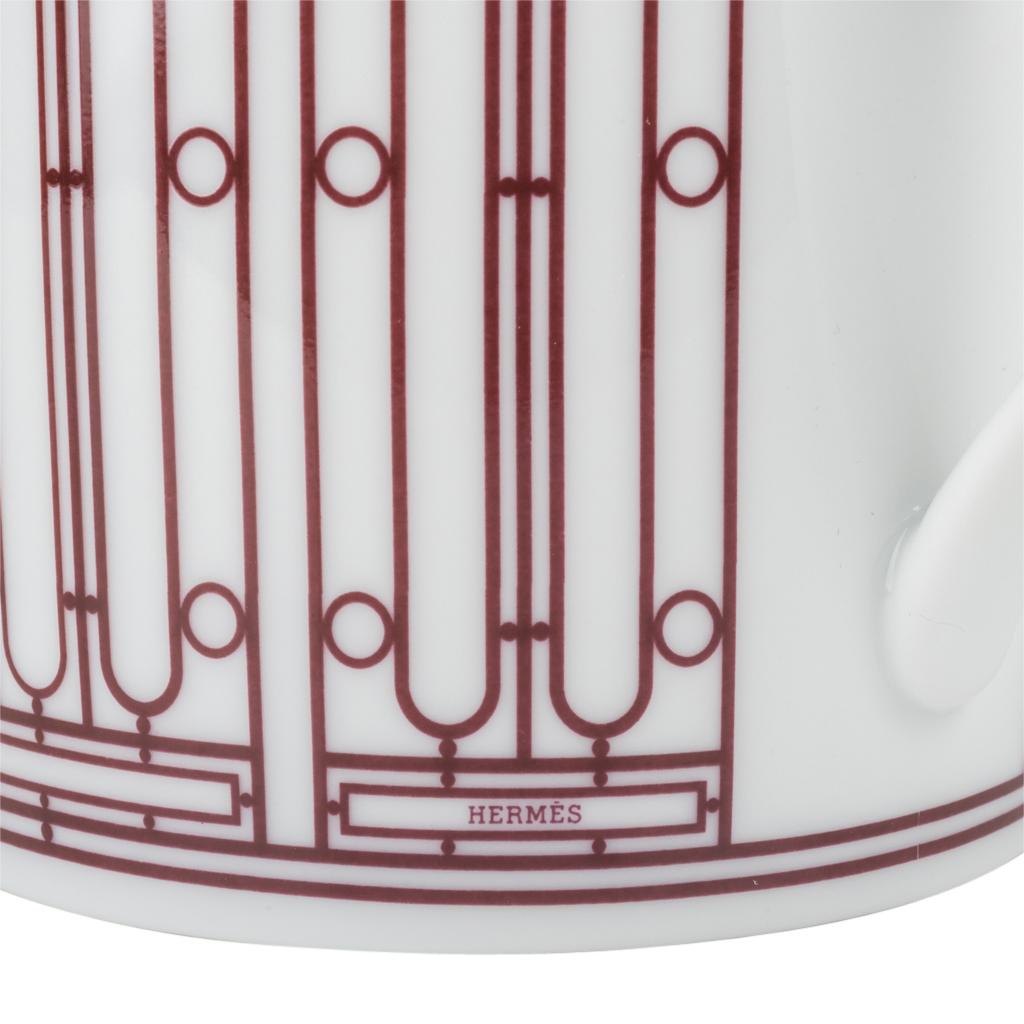Hermes H Deco Mugs White with Rouge Set of Two For Sale 1