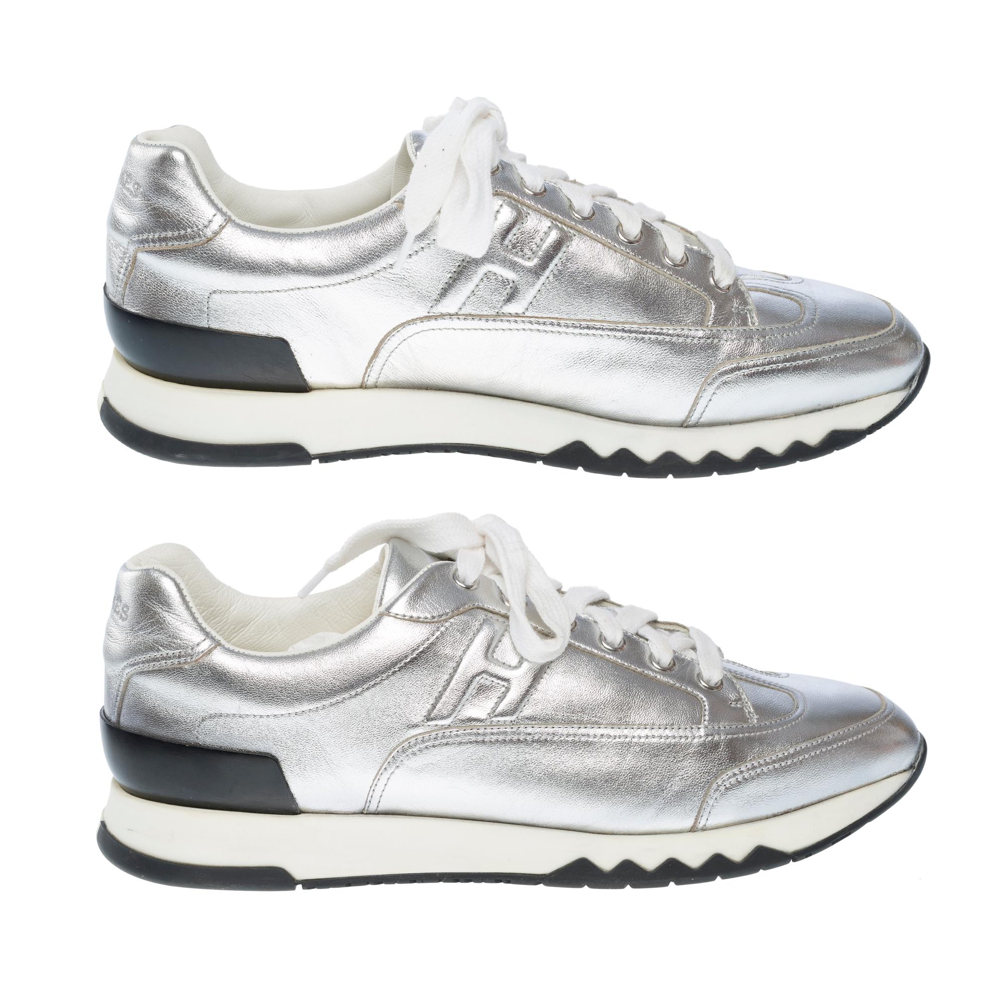 Hermès H Sneakers in silver leather For Sale 2