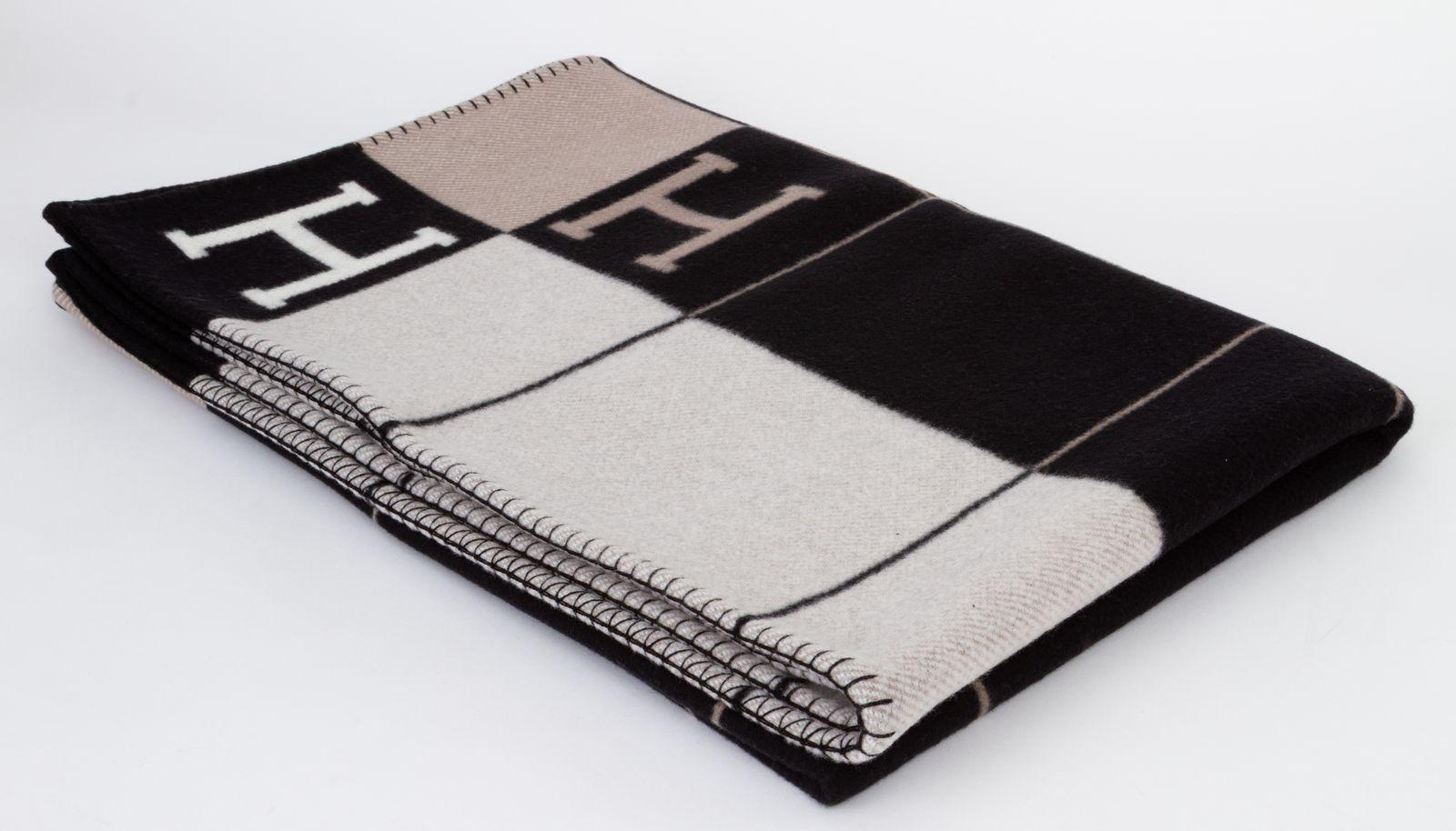 Hermès H Throw Blanket Wool and Cashmere NEW Herren im Angebot