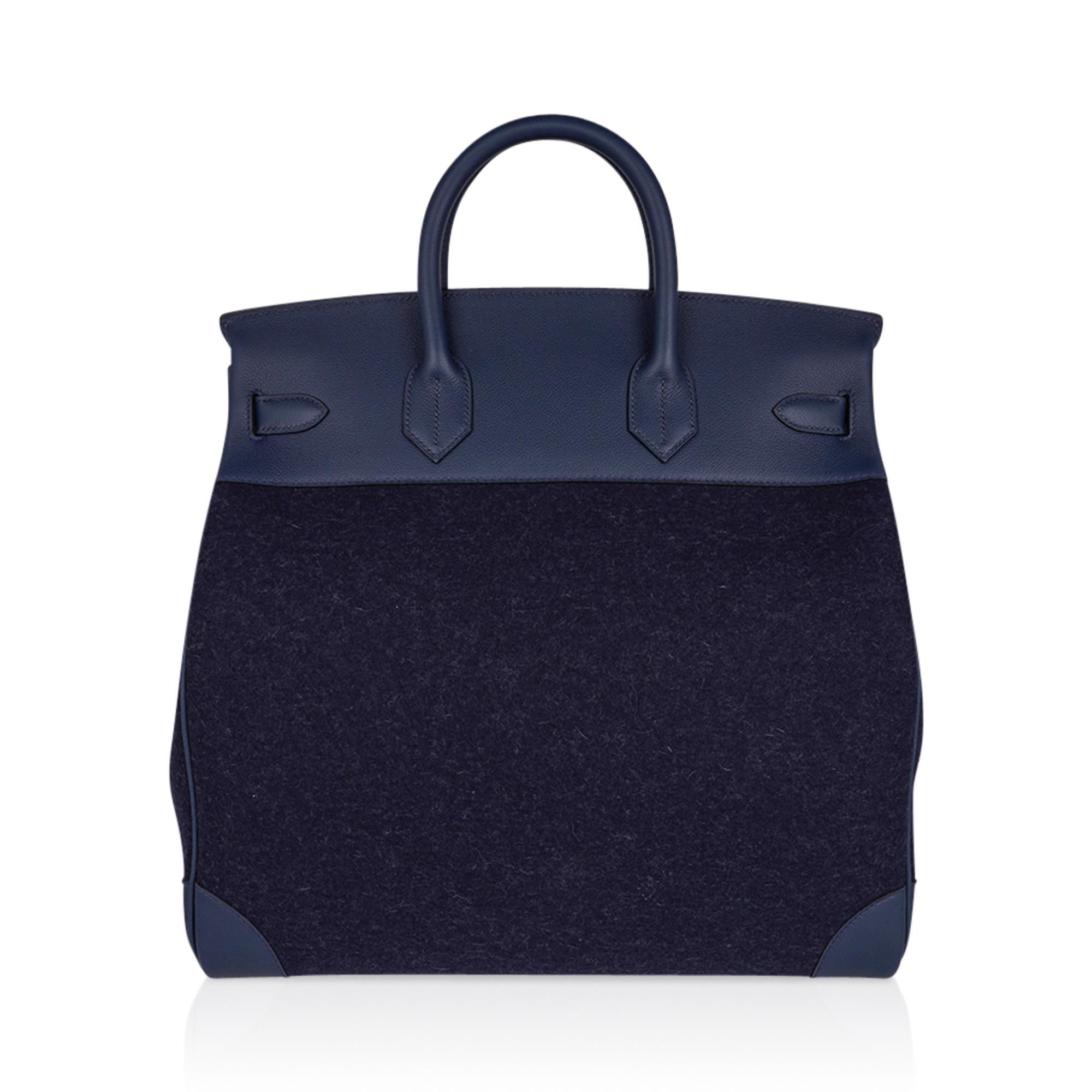 Hermes HAC 40 Birkin Bag Bleu Nuit Feutre / Bleu de Malte Evercolor Leather For Sale 6