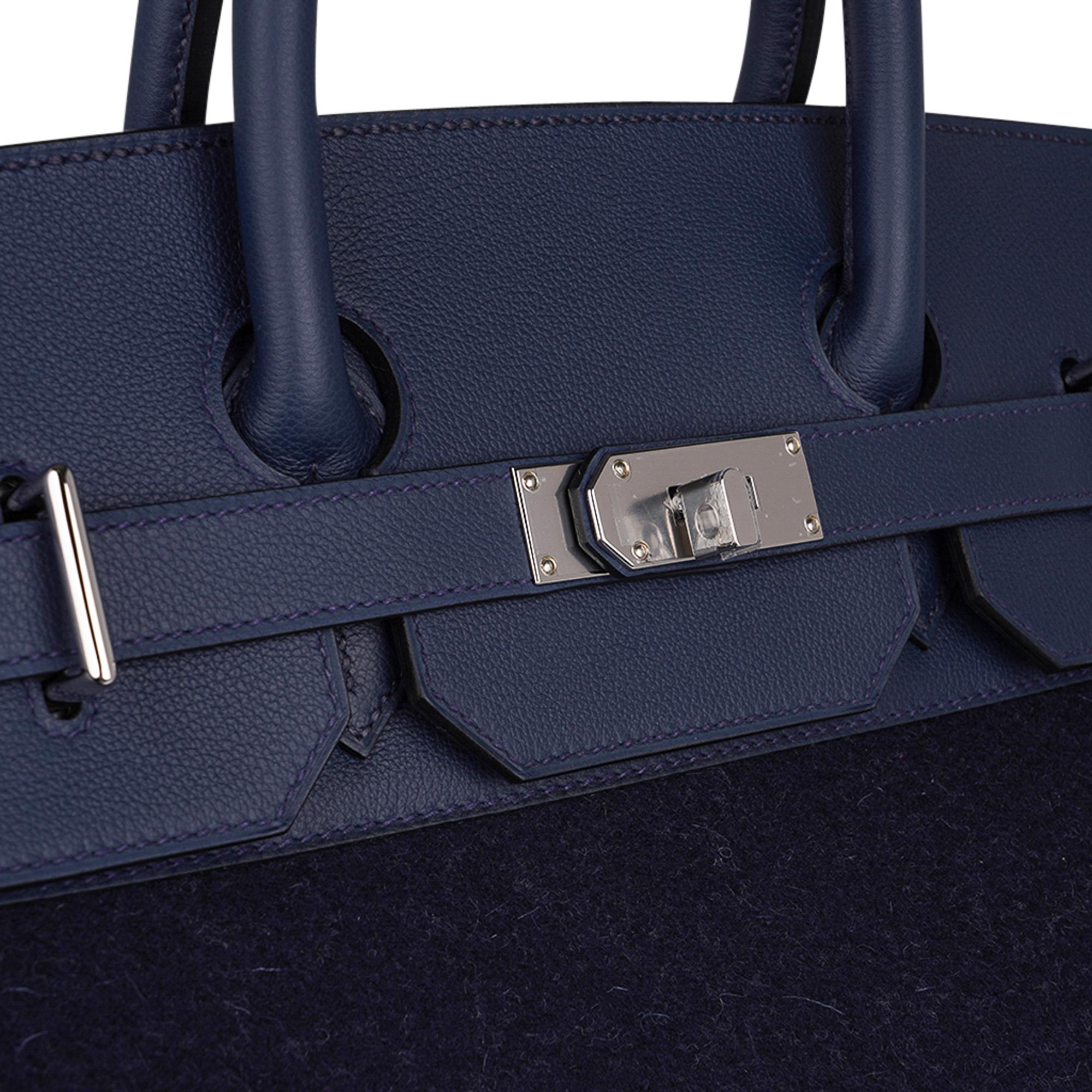 Hermes HAC 40 Birkin Bag Bleu Nuit Feutre / Bleu de Malte Evercolor Leather For Sale 3