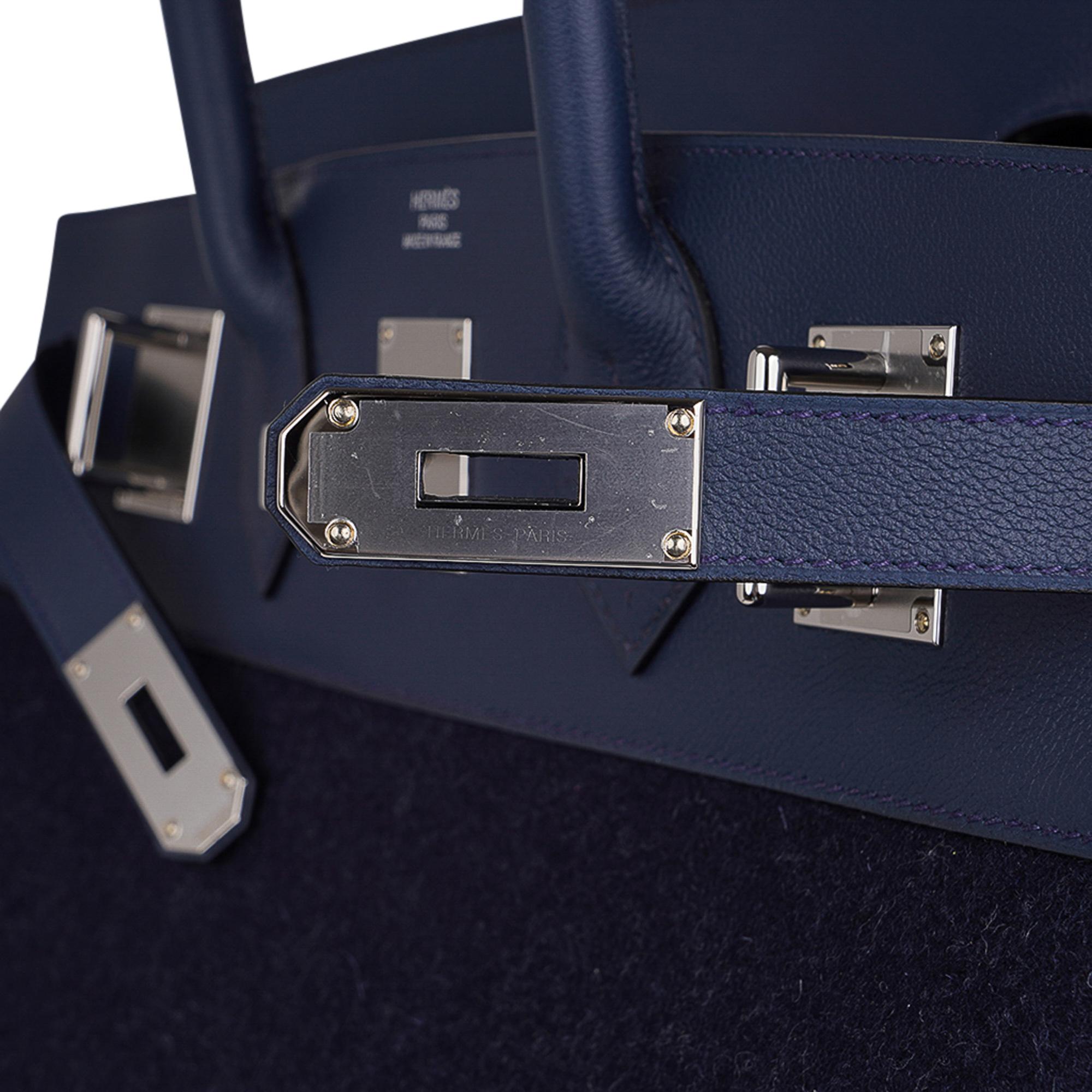 Hermes HAC 40 Birkin Bag Bleu Nuit Feutre / Bleu de Malte Evercolor Leather For Sale 4