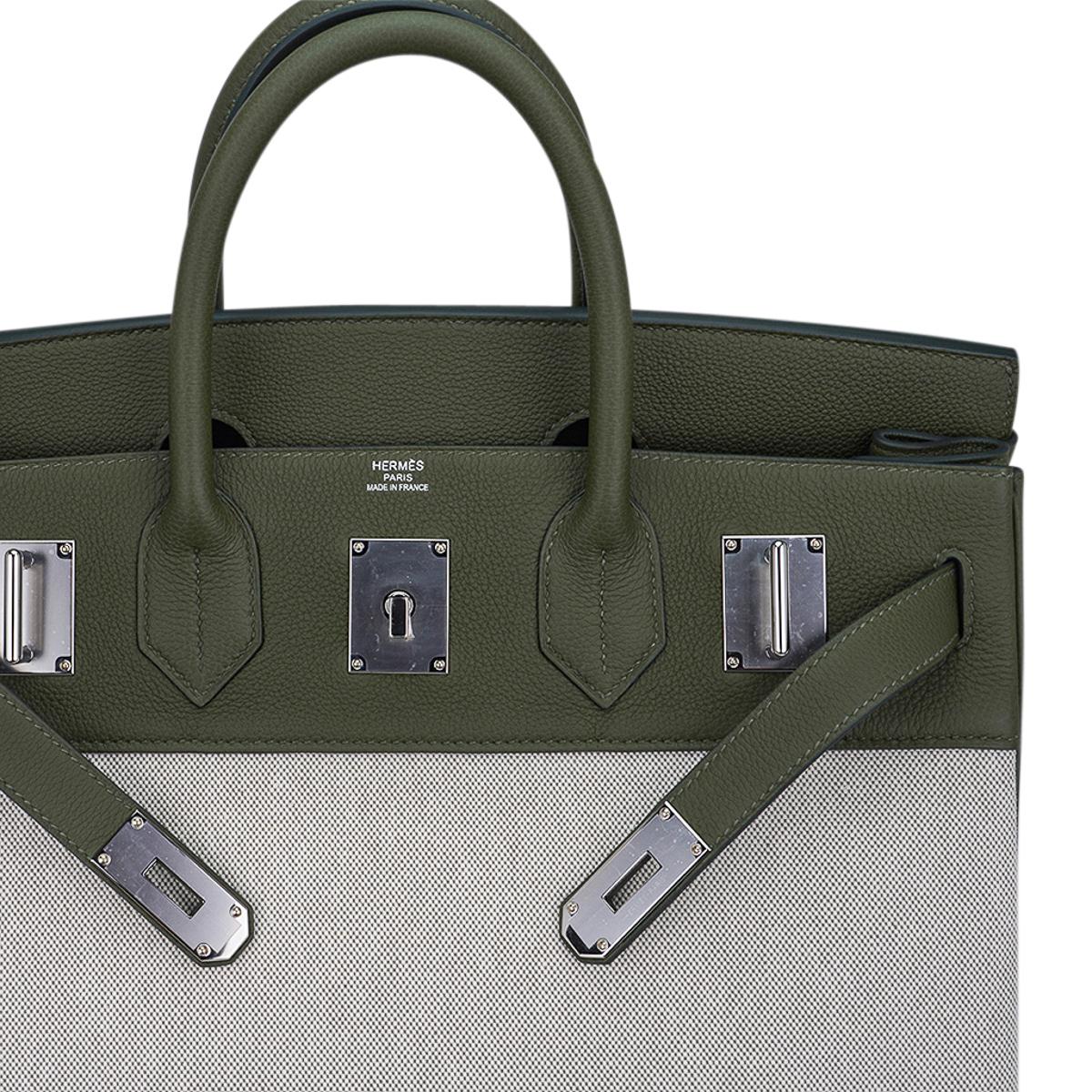 Women's or Men's Hermes Hac 40 Vert Veronese with Ecru and Vert Amande Toile Birkin Bag For Sale