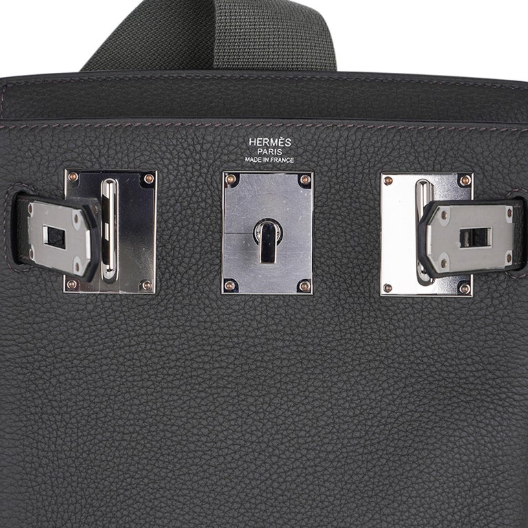 Hermes Hac a Dos PM Backpack Men's Bag Black Togo Palladium Hardware –  Mightychic