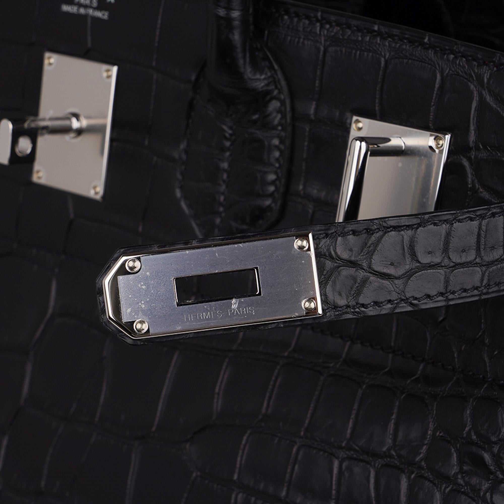 Hermes Hac 40 Black Matte Porosus Crocodile Birkin Bag Palladium Hardware For Sale 3