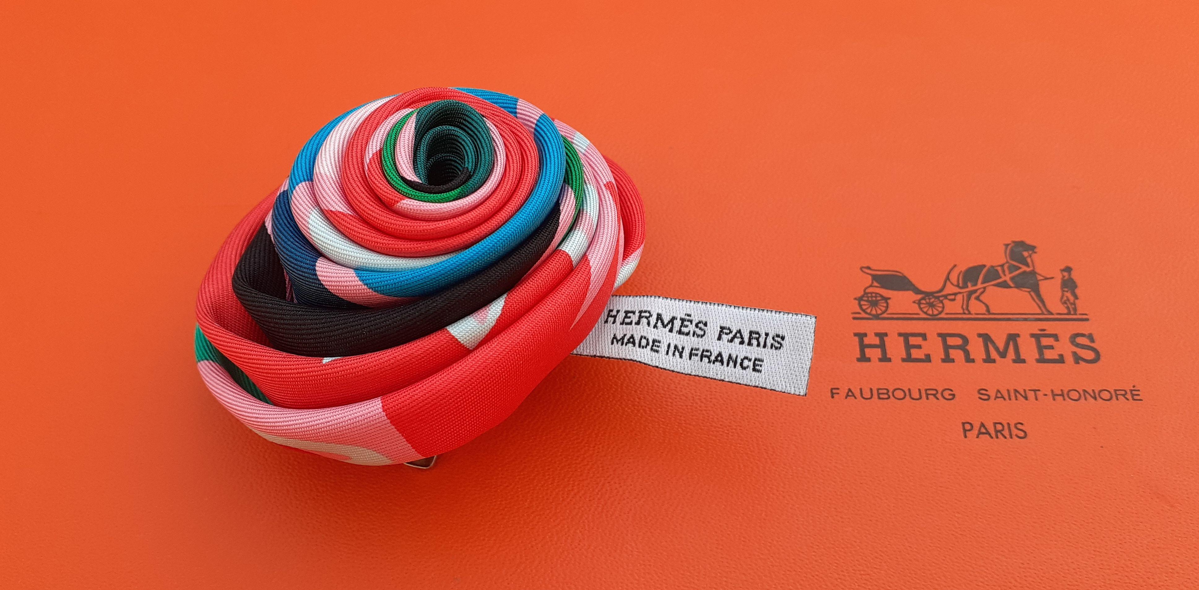 Pink Hermès Hair Clip Frida Flower in Silk Hat Clip Brooch For Sale