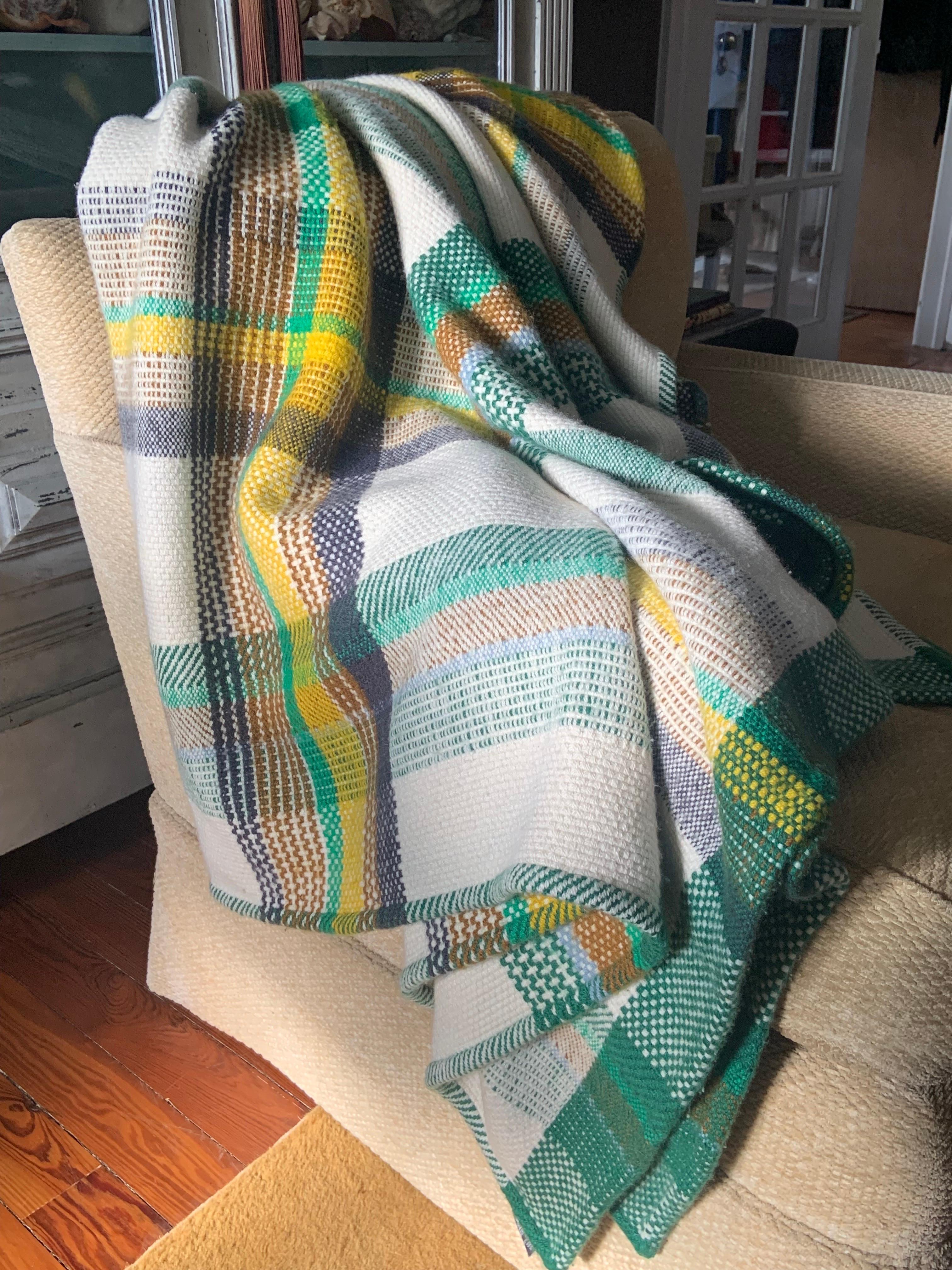 Hermes Hand Made Documented Tartan Plaid Cashmere Blanket or Throw In Good Condition In New Hope, PA