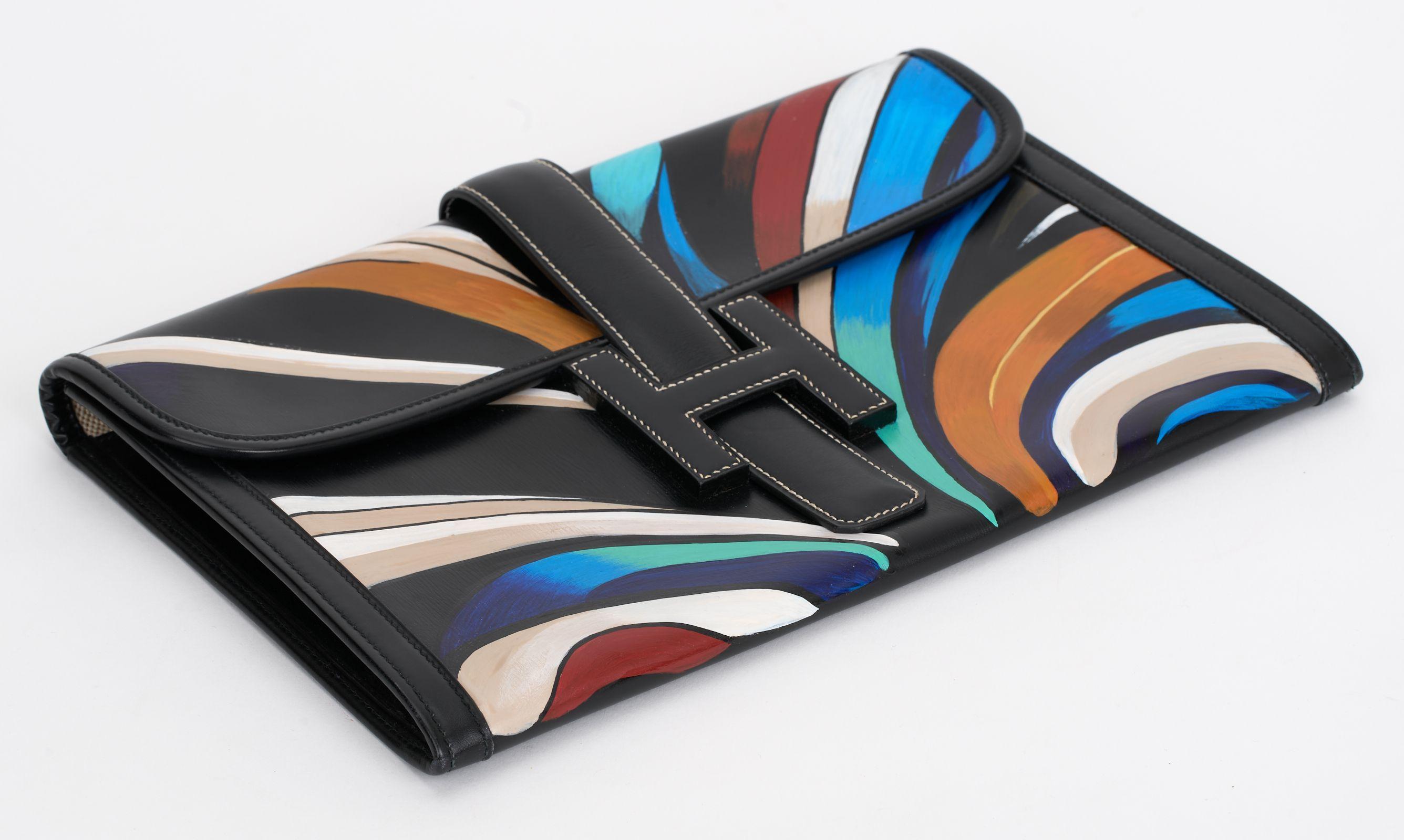 Hermès Hand Painted Jige Elan Clutch In Excellent Condition For Sale In West Hollywood, CA
