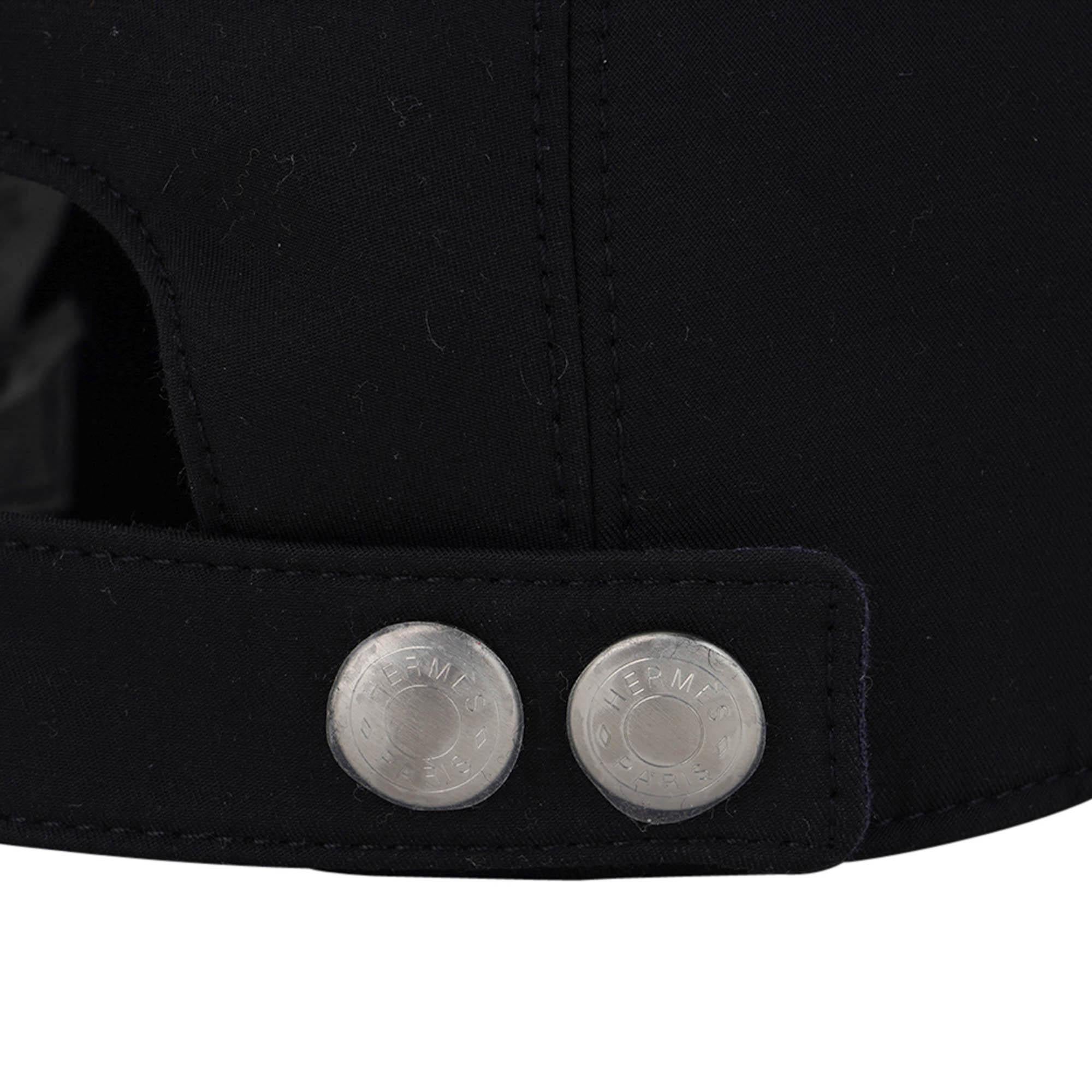 Hermes Hat Men’s Miles Robot Cap Black with Leather Clou de Selle 58 For Sale 3