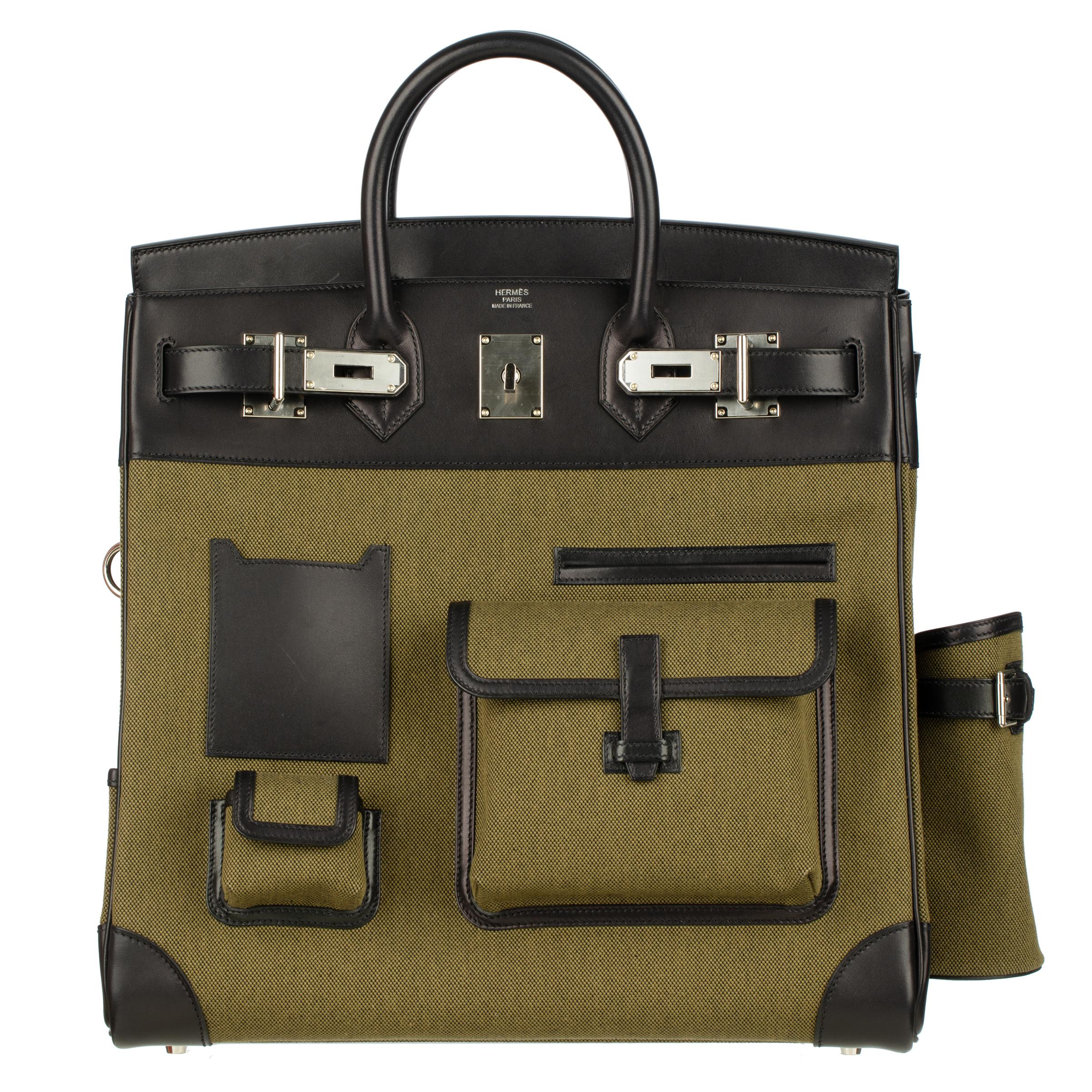 Women's or Men's Hermès Haut A Courroies HAC 40cm Cargo Toile Black & Vert Militaire Evercalf For Sale