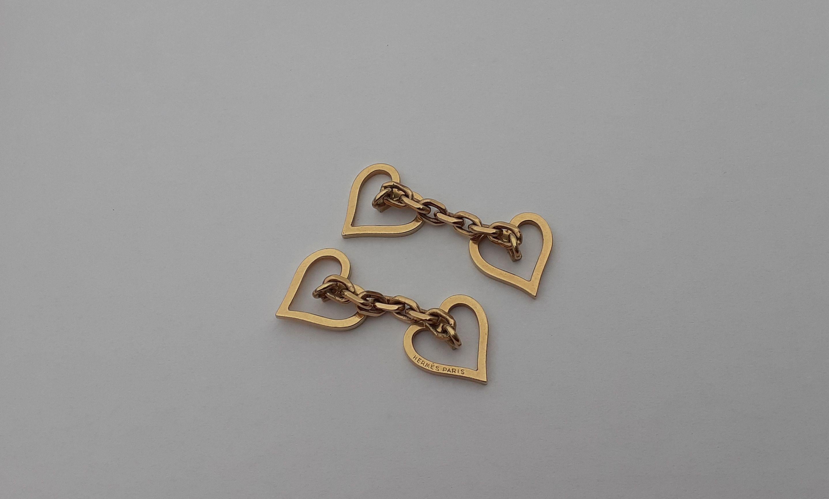 Gemelos Hermès de oro amarillo en forma de corazón en venta 2