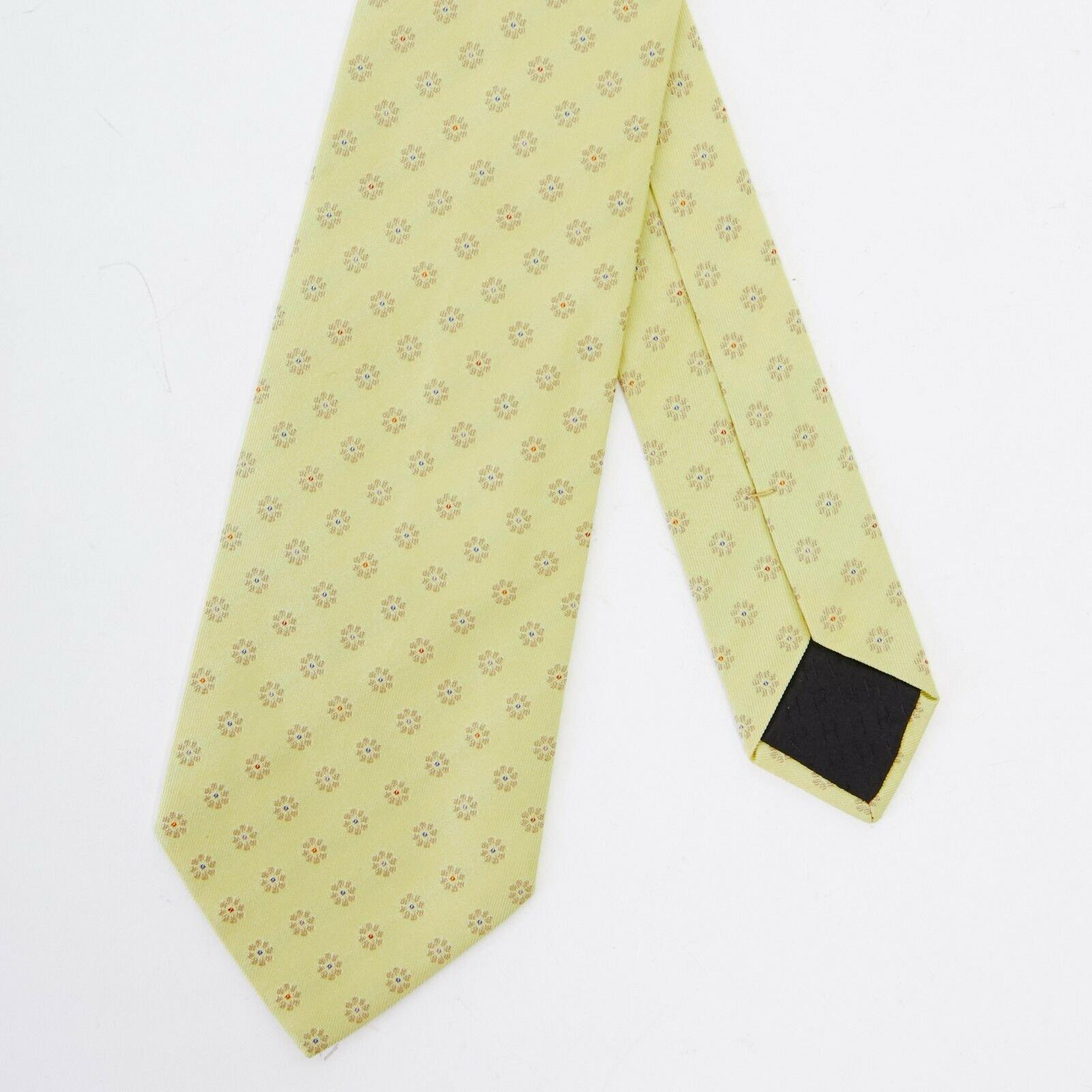 HERMES Heavy Silk light yellow multicolour flower dot pattern classic neck tie 
Reference: LACG/A00193 
Brand: Hermes 
Material: Silk 
Color: Yellow 
Pattern: Floral 
Extra Detail: Heavy Silk Series. 100% silk. Heavy silk. Light egg yolk yellow
