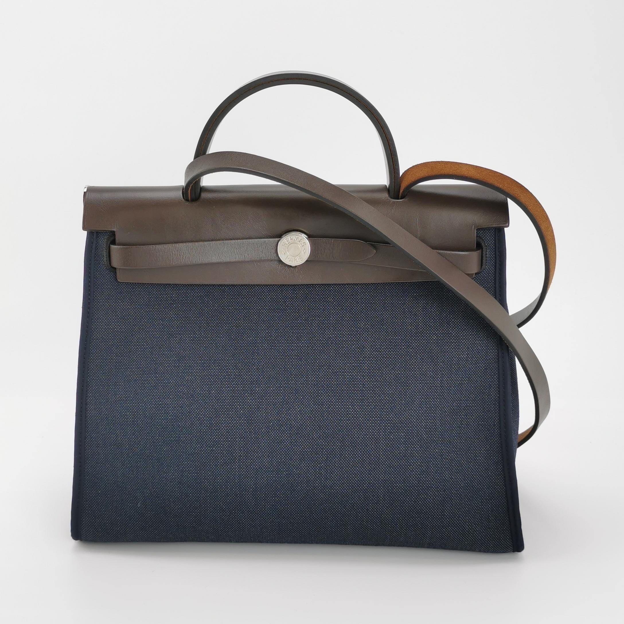 Nero Hermes Herbag 31 Borsa a tracolla in pelle marrone canvas navy in vendita