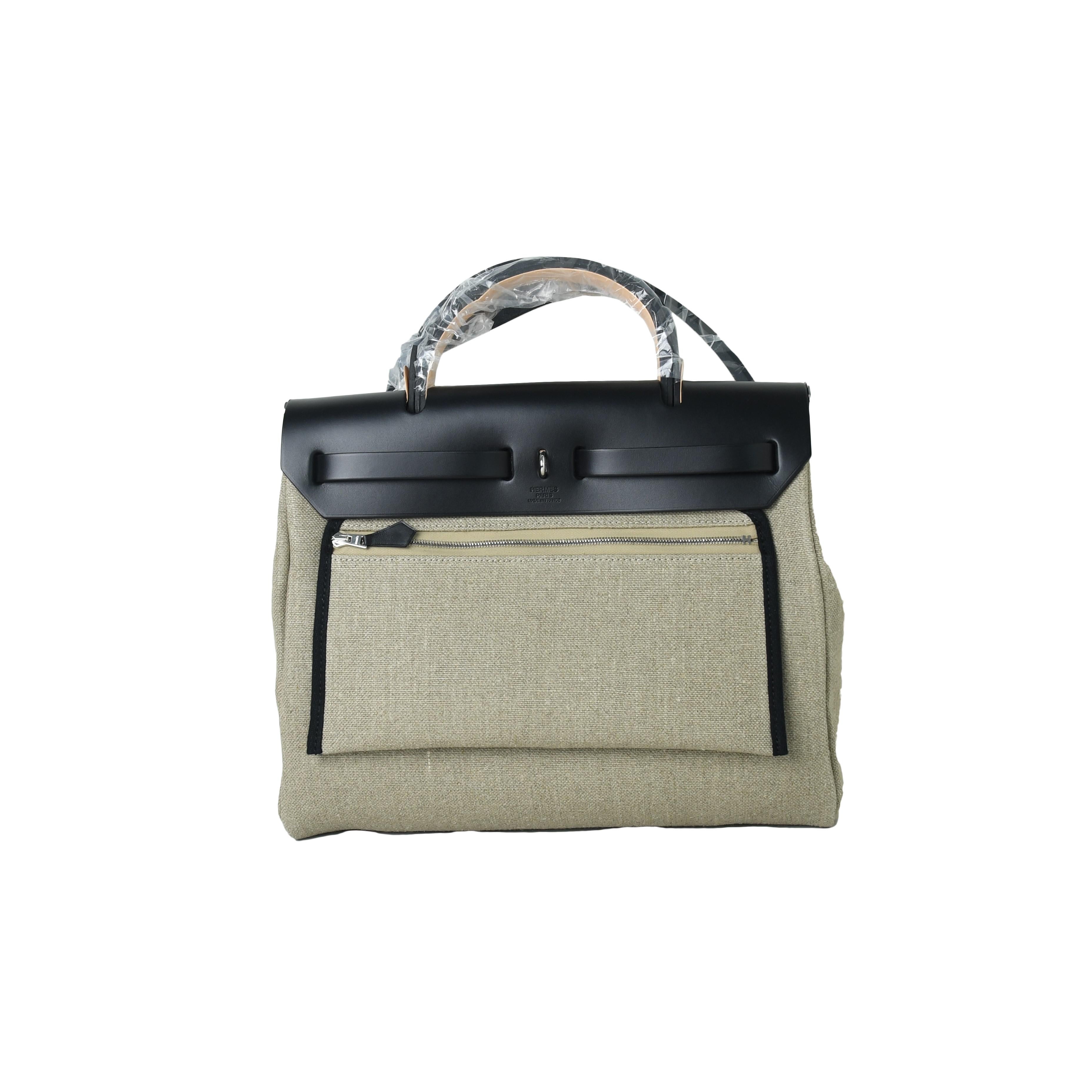 Hermes Herbag 31 Palladium Hardware Black Natural In New Condition For Sale In Flushing, NY