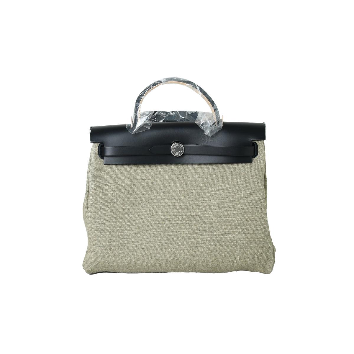 Hermes Herbag 31 Palladium Hardware Schwarz Natur Damen im Angebot