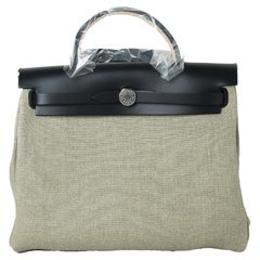 Hermès Herbag 31 Palladium Hardware Schwarz Natur