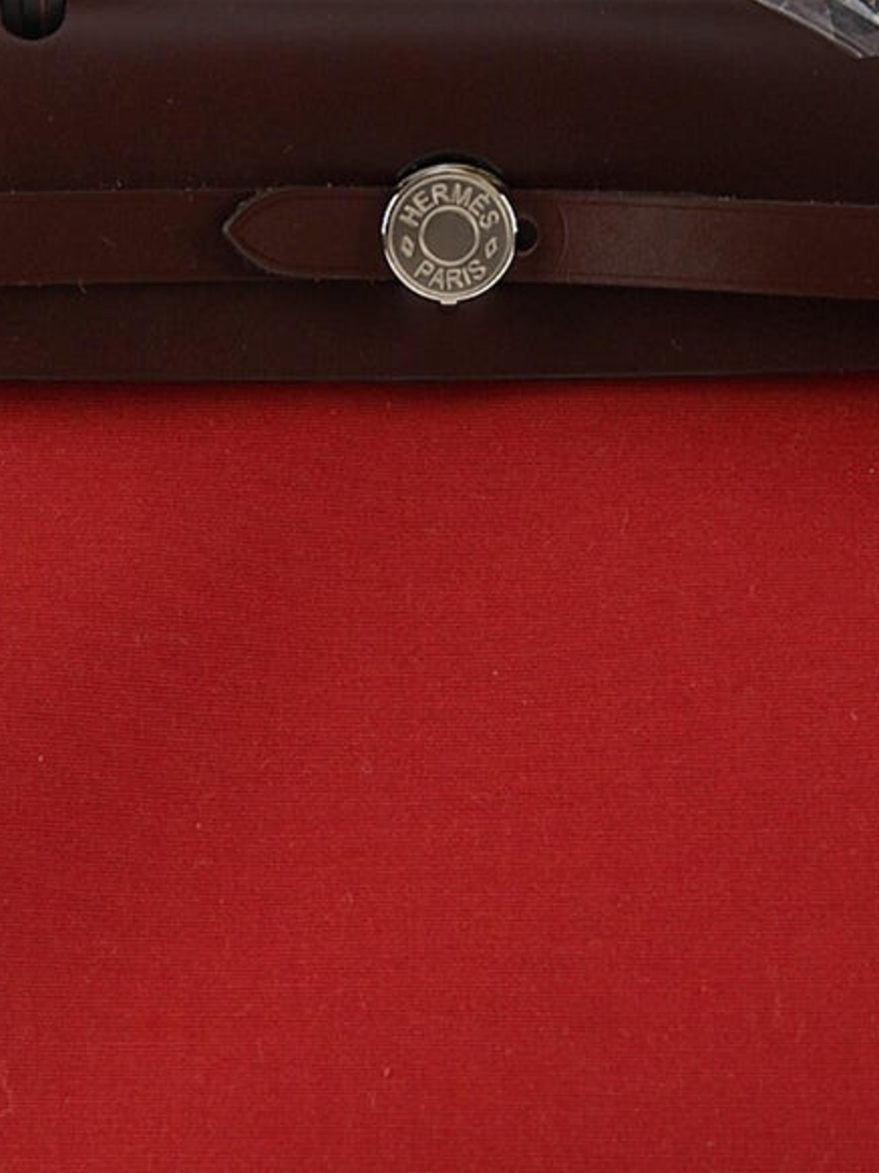 Hermès Herbag 31cm in Rouge Grenat, Rouge Sellier and Rose Extreme

Canvas & Vache Hunter Leather with Palladium Hardware

B Stamp / 2023

Accompanied by: Original receipt, Hermes box, dustbag, clochette, lock, two keys, clochette dustbag, zip pouch