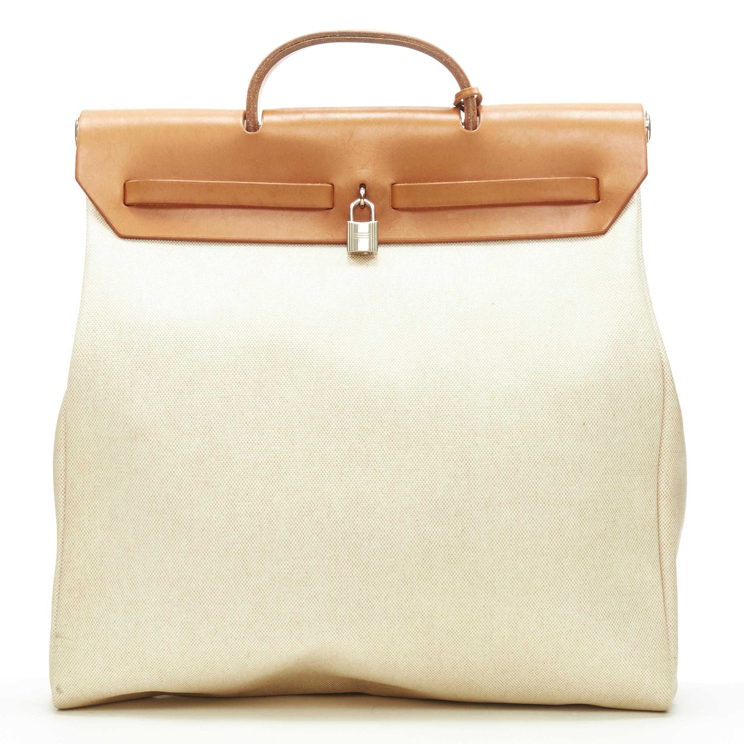 Sac Hermès Herbag MM en toile enduite beige et cuir marron PHW 2 en-1 Pour femmes en vente