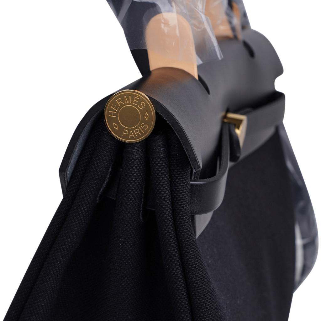 Women's Hermes Herbag Zip Black on Black 31 Officier Canvas / Vache Hunter Leather 