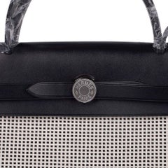 Hermes Herbag Zip Viking Criss Toile 31 / Vache Hunter Leather New w/Box