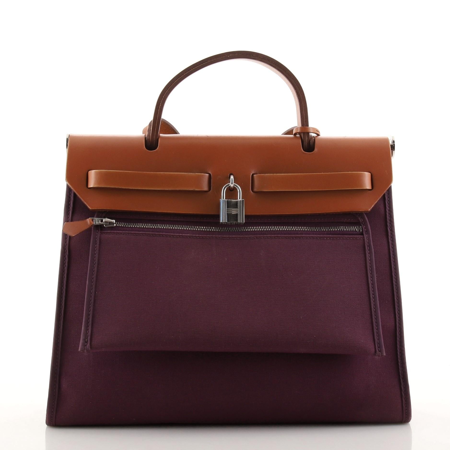 Hermes Herbag Leder und Toile 31 mit Reißverschluss im Zustand „Gut“ in NY, NY