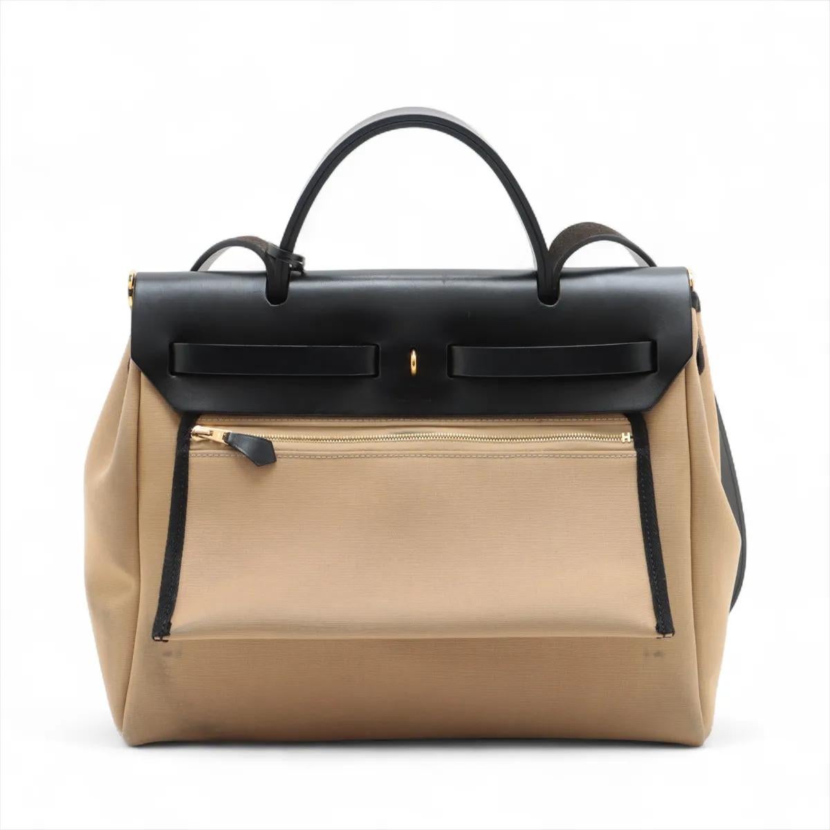 *Hermès Herbag Zip PM Beige x Schwarz im Zustand „Gut“ im Angebot in Indianapolis, IN