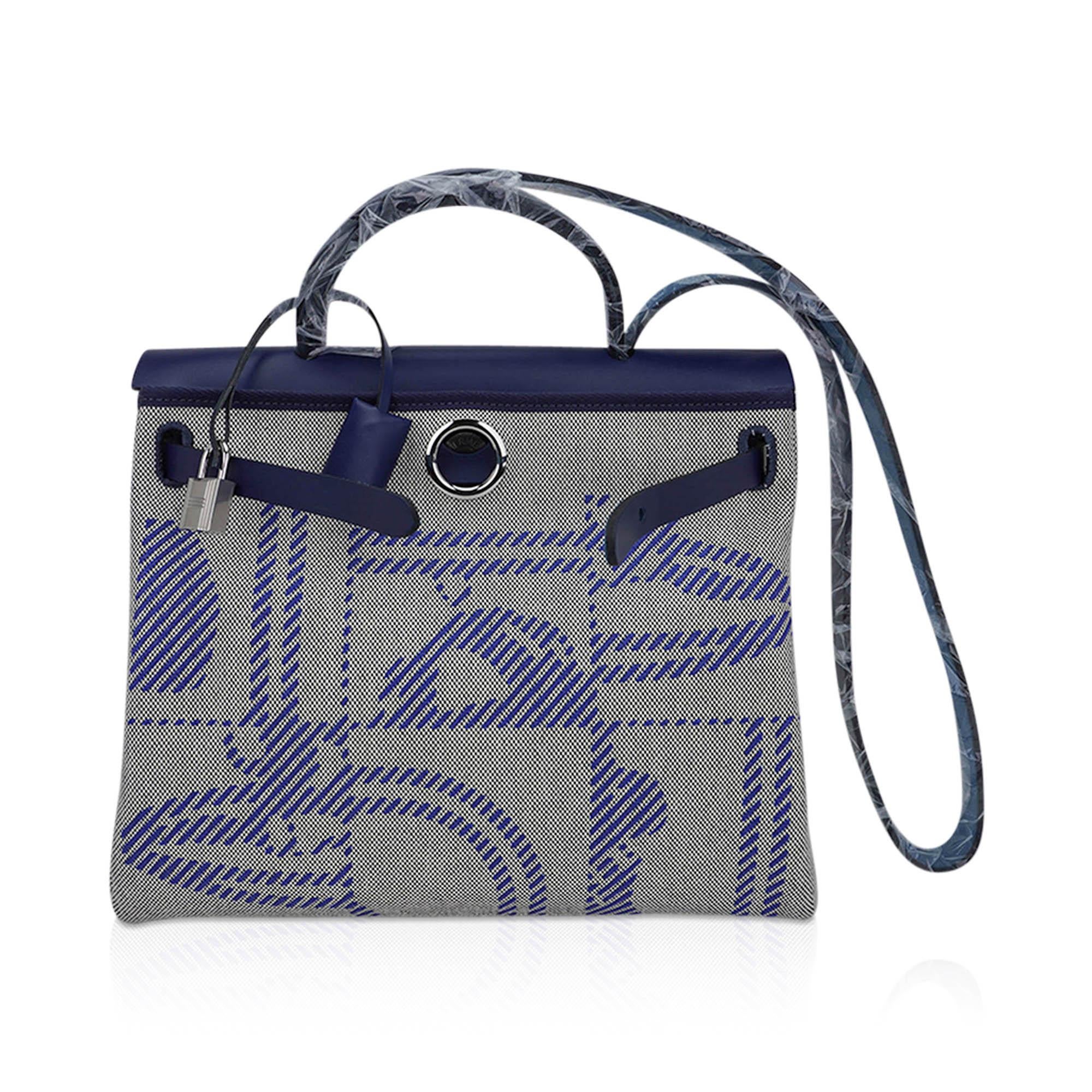 Hermes Herbag Zip Retourne 31 Brides de Gala Toile Blue Sapphire Vache Hunter  For Sale 2