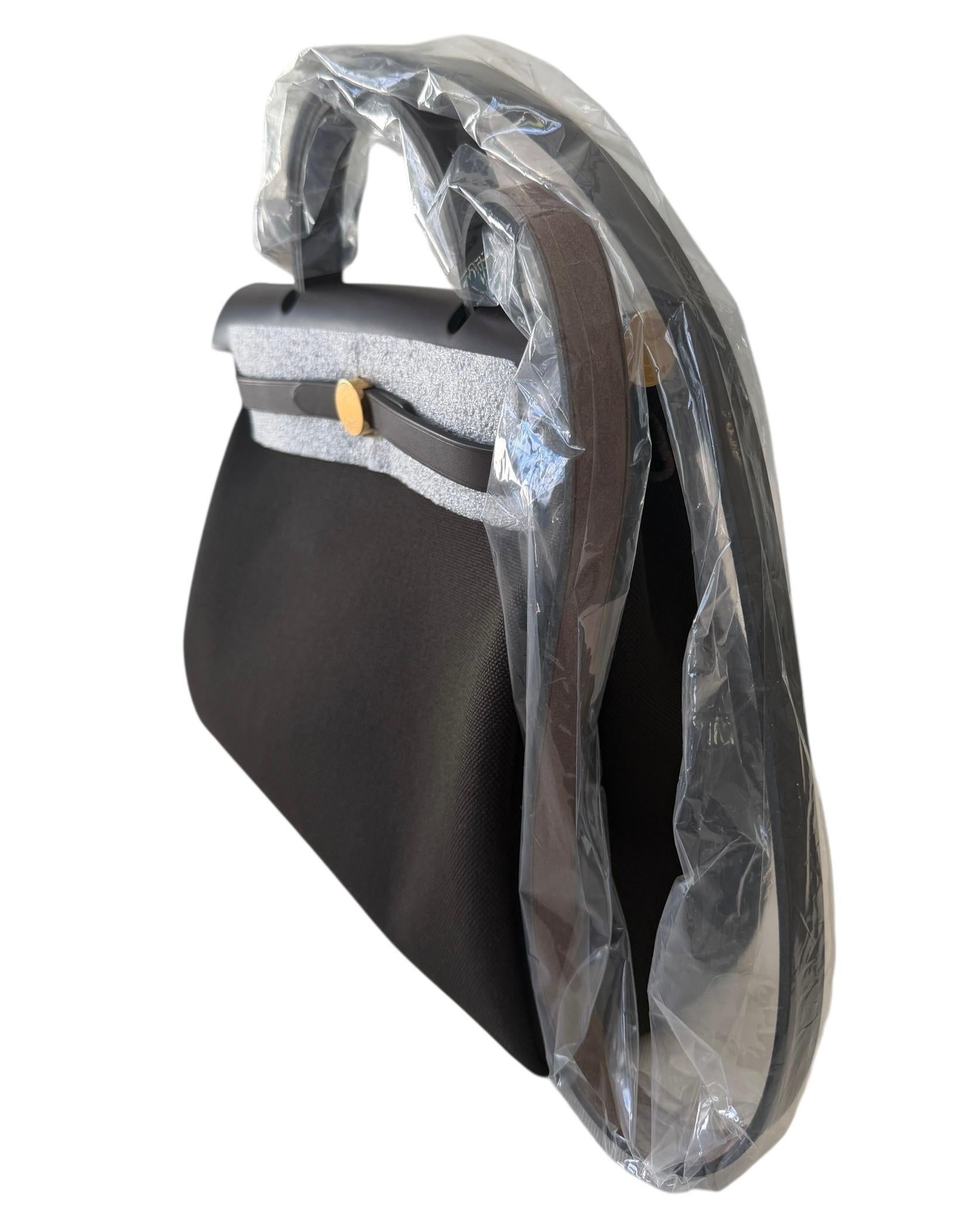 Hermès Herbag Zip Retourne 31 Dunkel Bronze/Ebene Gold Hardware im Angebot 3