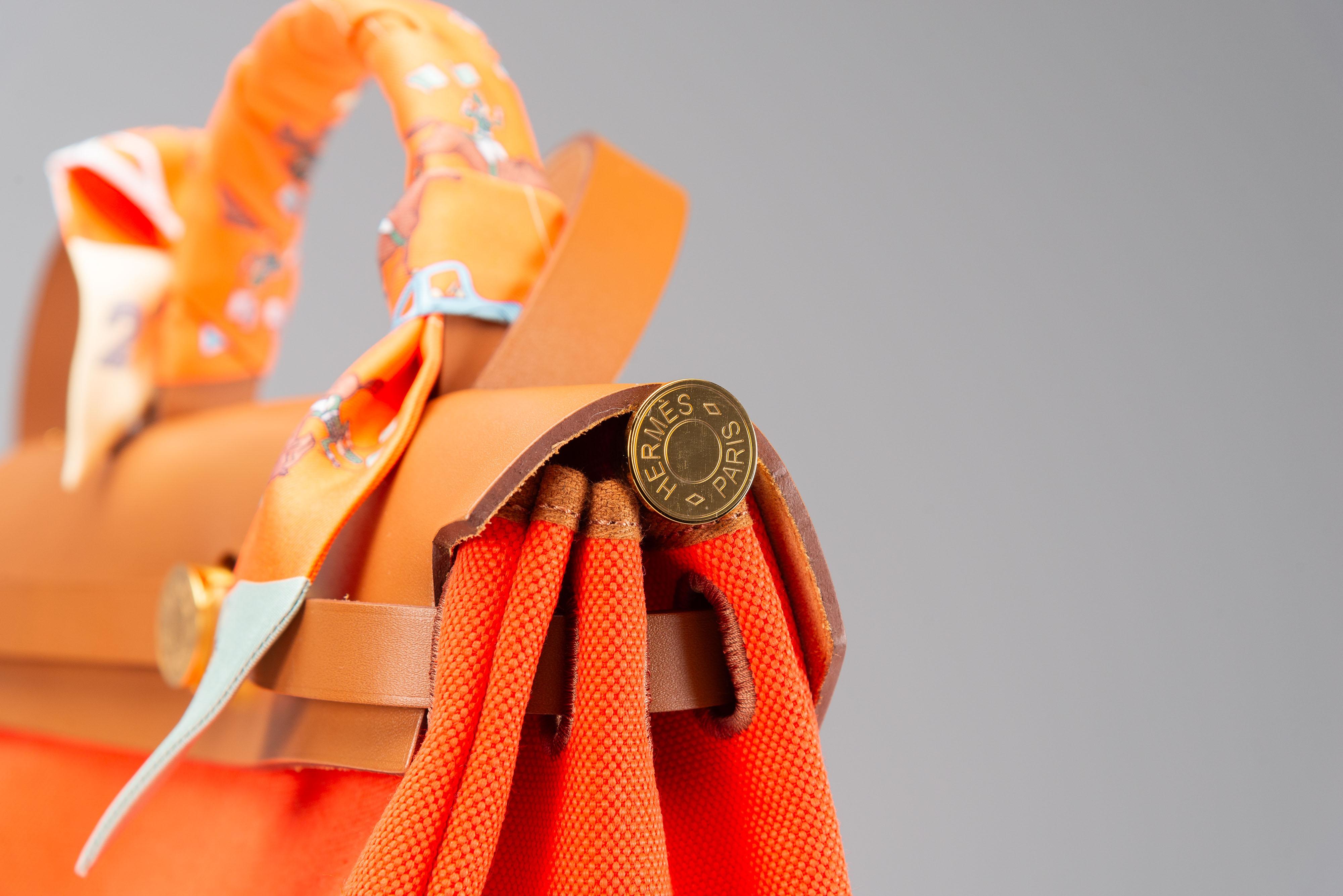 Hermes Herbag Zip Retourne 31 Orange Field/Fauve Gold Hardware For Sale 8