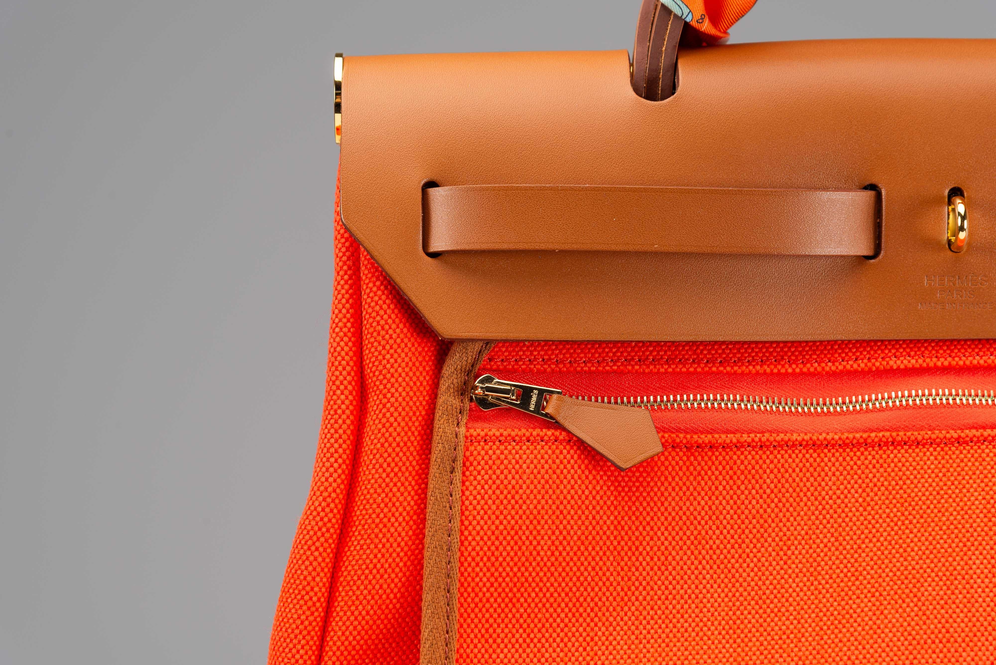 Hermes Herbag Zip Retourne 31 Orange Field/Fauve Gold Hardware For Sale 9