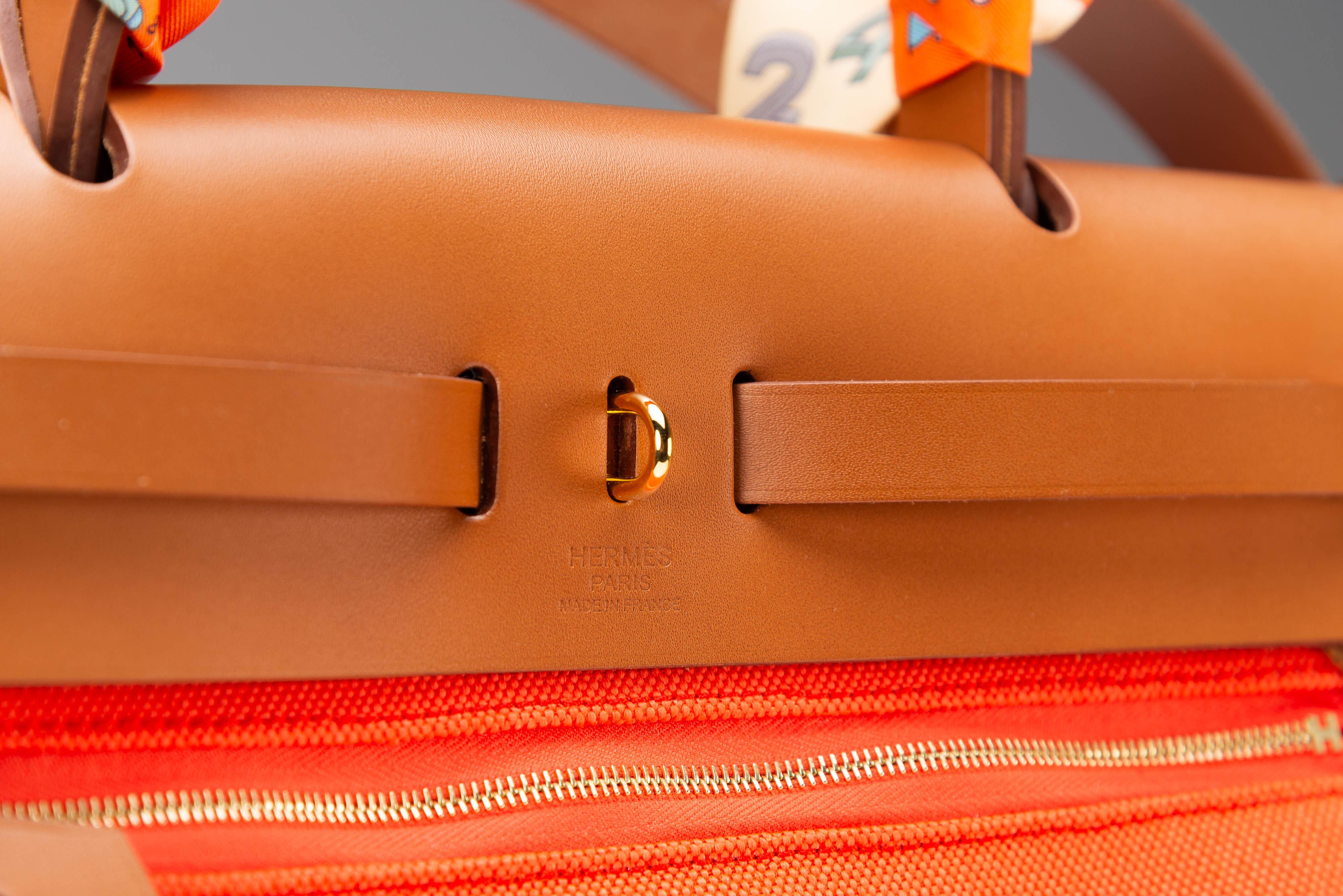 Hermes Herbag Zip Retourne 31 Orange Field/Fauve Gold Hardware For Sale 10