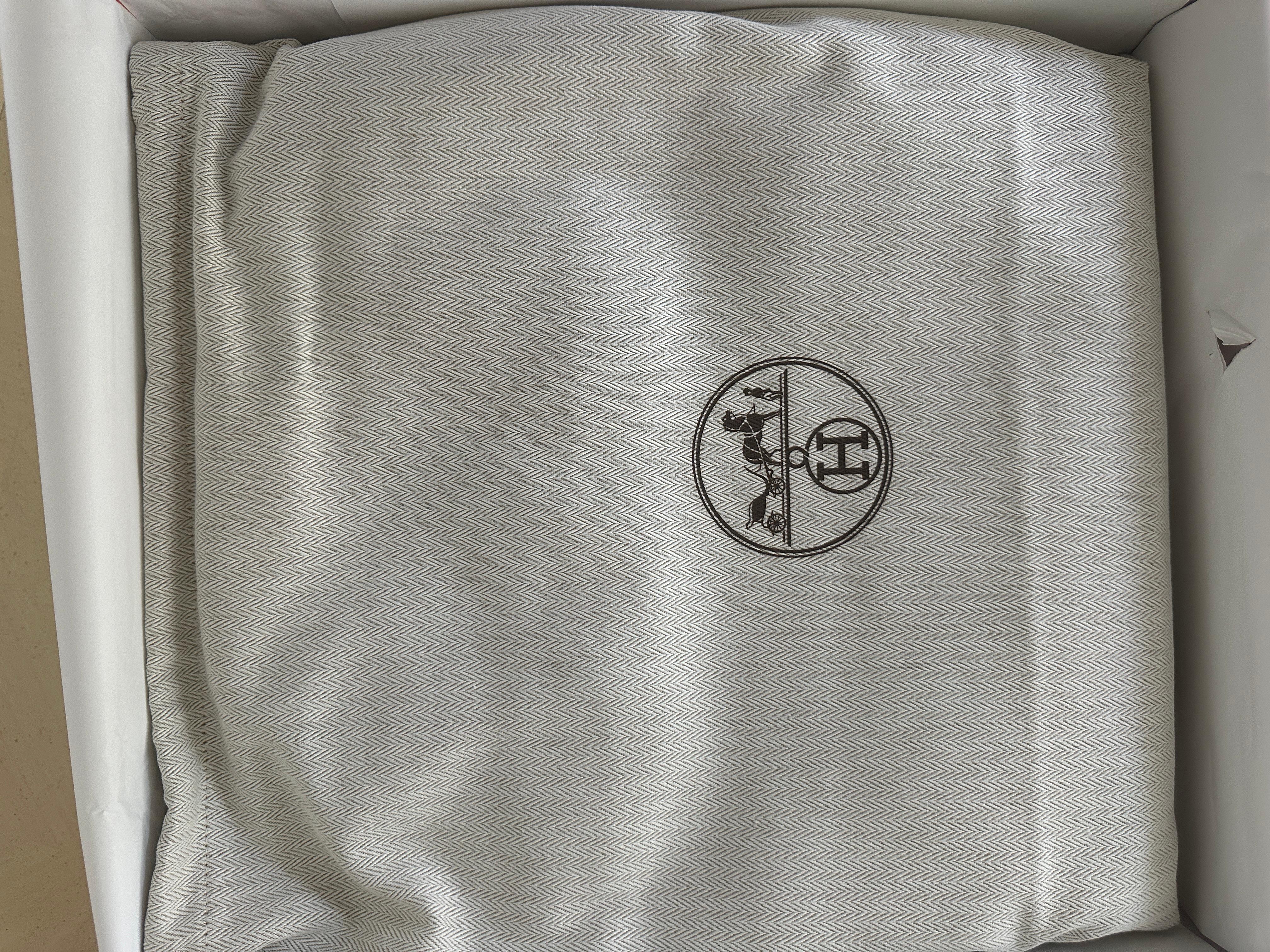 Hermès Herbag Zip Retourne 31 Noir Toile Fauve Naturel Vache New In New Condition In West Chester, PA