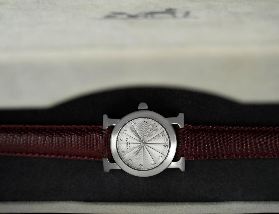 Hermes Heure H Ronde Ladies Quartz Watch with Boxes - Stainless Steel For Sale 6