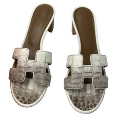 Sandales oasis en crocodile Himalaya de Hermes