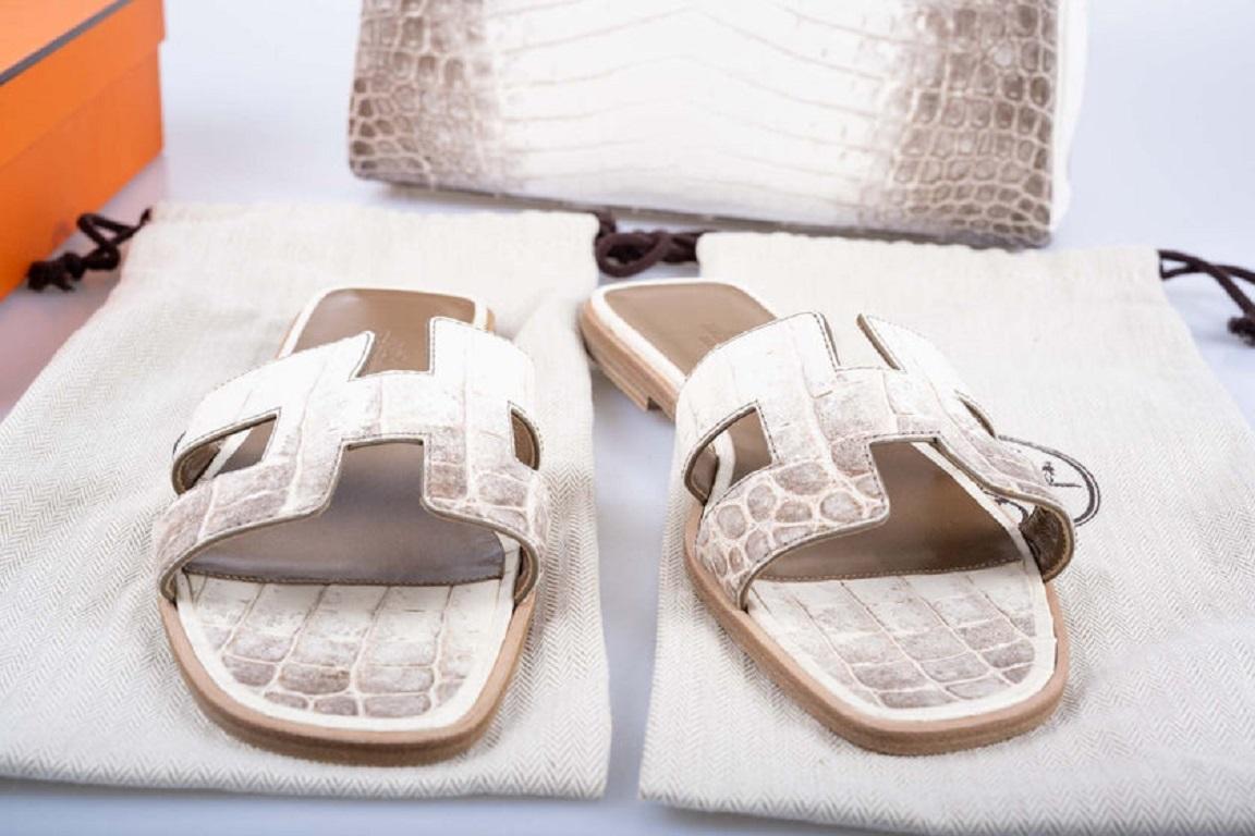 Hermès Himalayan Oran Sandalias Cocodrilo Niloticus Mate 38.5 Blanc en Nuevo estado para la venta en NYC Tri-State/Miami, NY