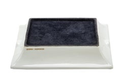 Aschenbecher aus Porzellan mit Pferdekutschenmotiv von Hermès