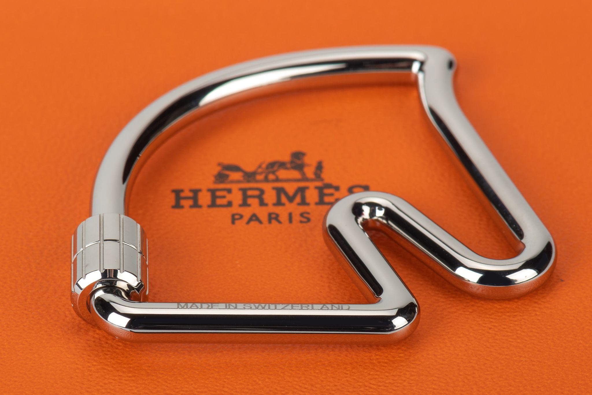 Hermès brand new in box horse keychain with addition key ring , can be used separately. Comes with suede pouches and box.