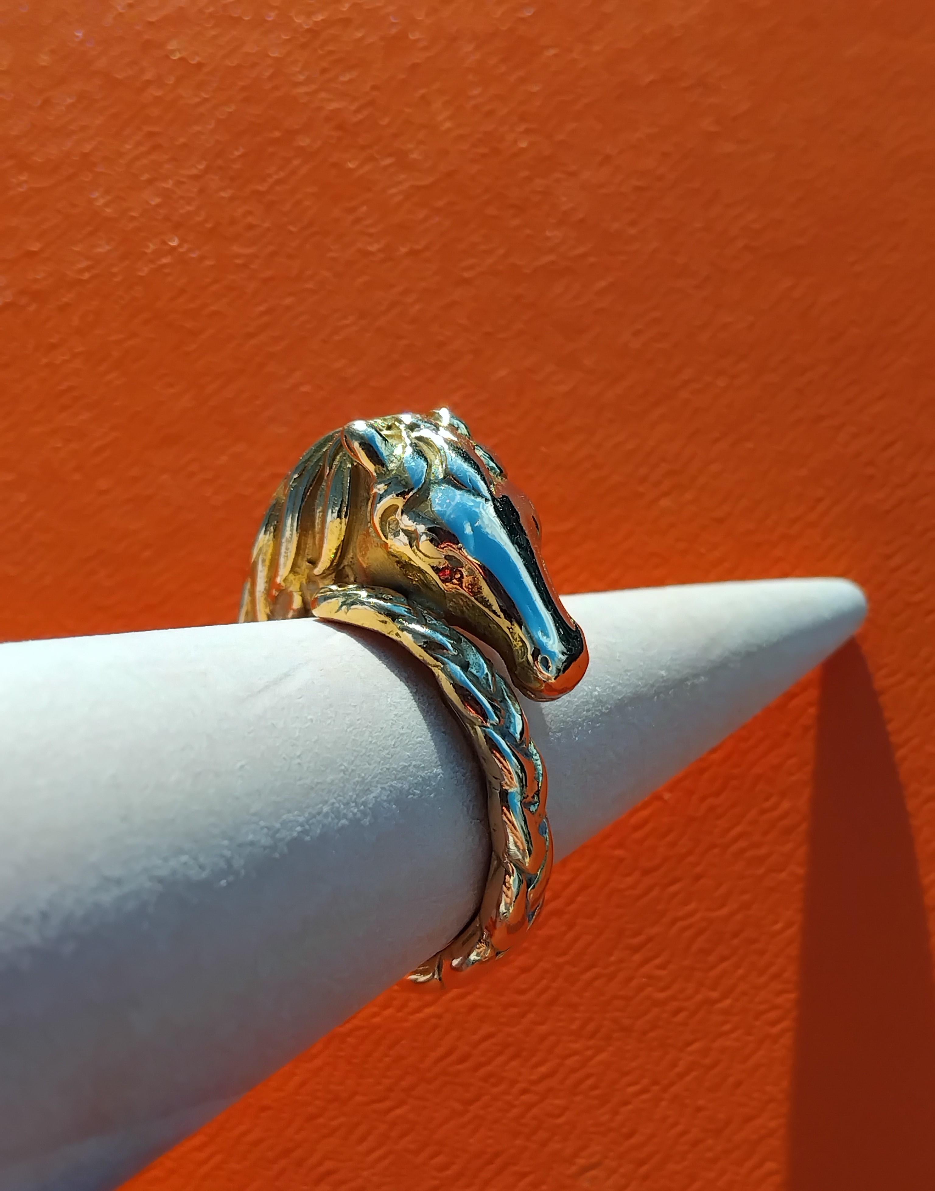 Hermès Horse Shaped Yellow Gold Ring Size 8 For Sale 5