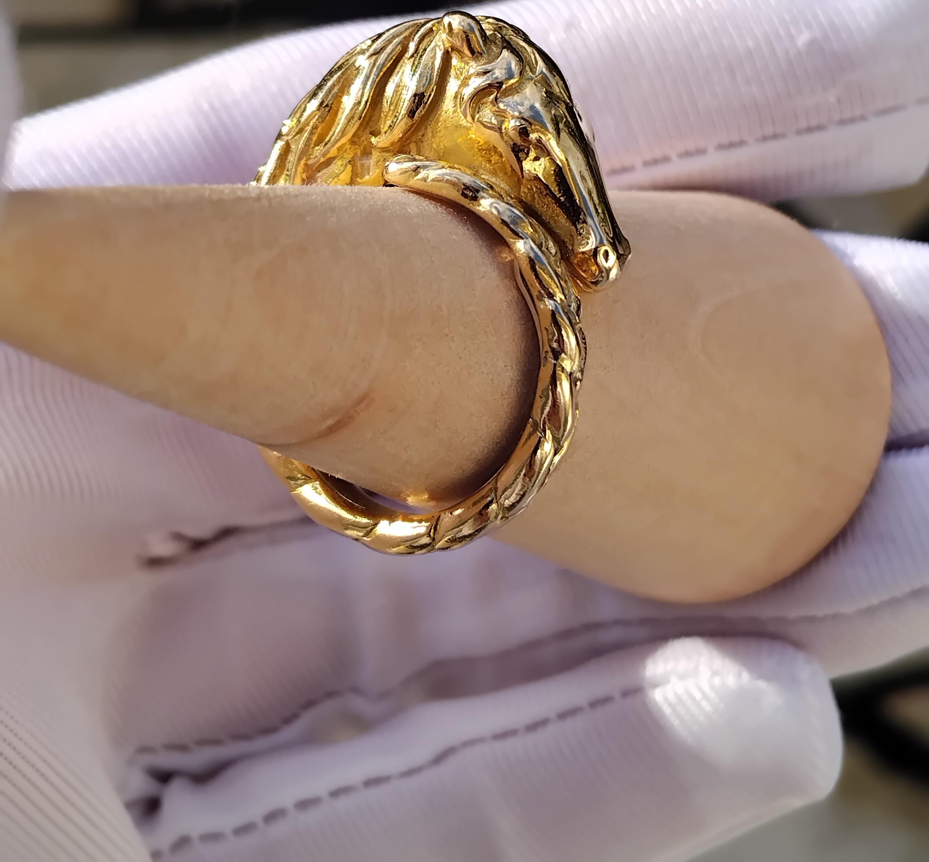 Hermès Horse Shaped Yellow Gold Ring Size 8 For Sale 8